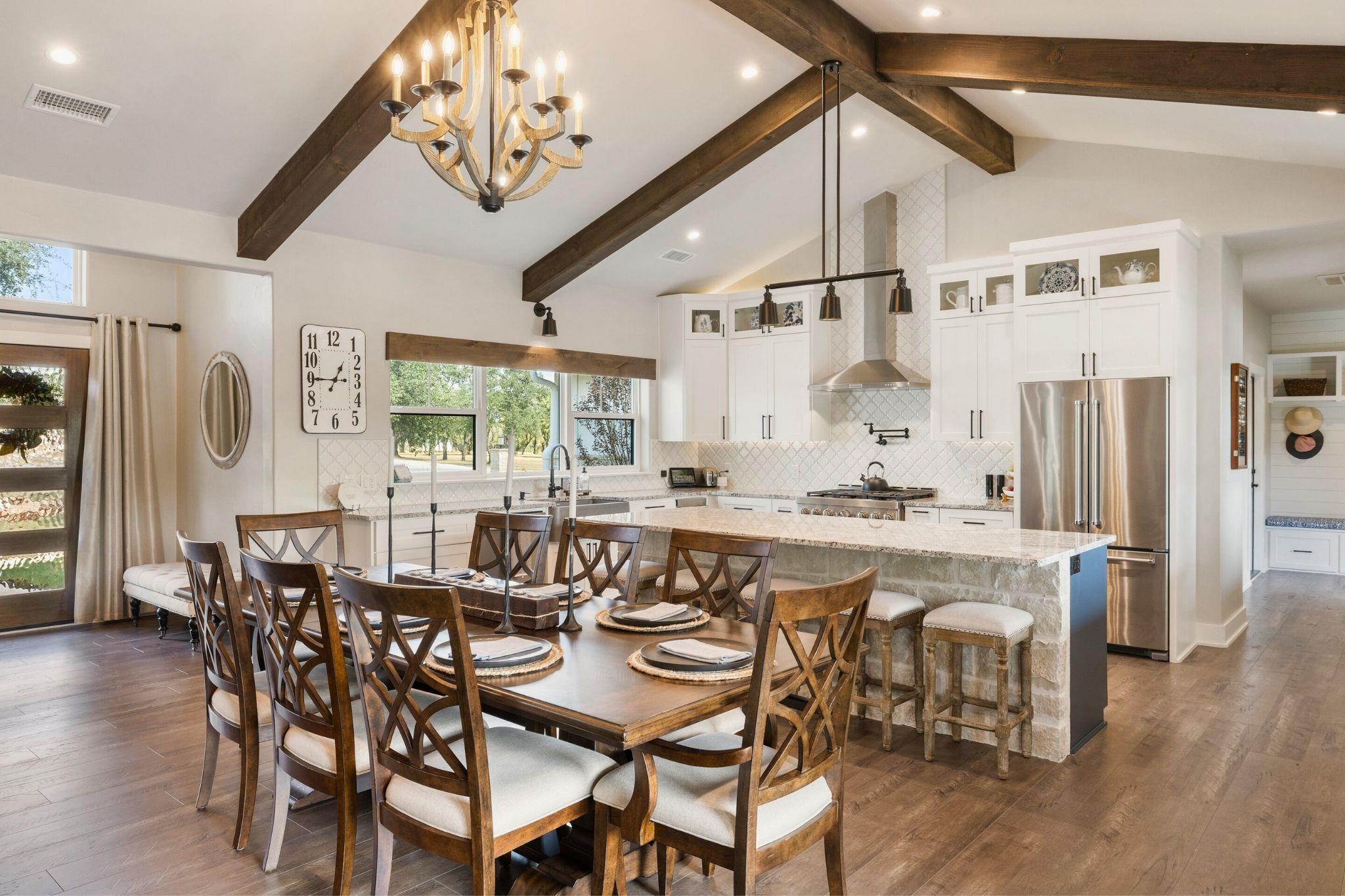 338 Morning Dew Dr, Round Mountain, TX 78663