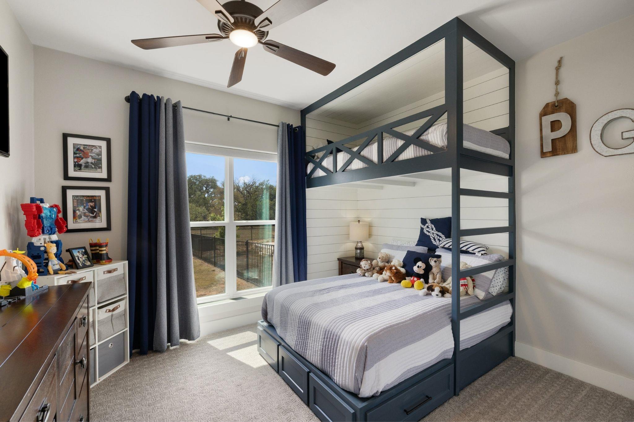 338 Morning Dew Dr, Round Mountain, TX 78663