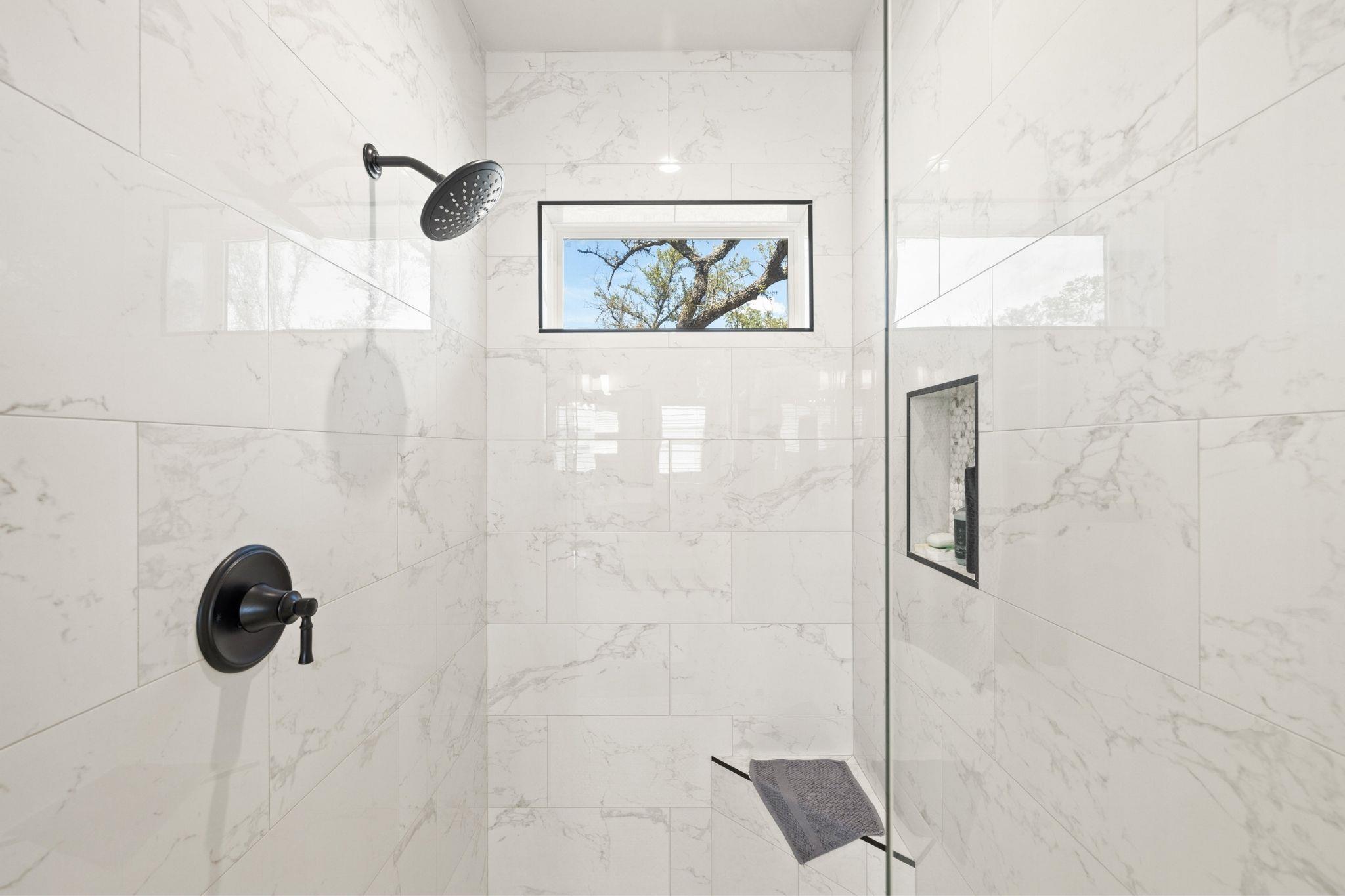 338 Morning Dew Dr, Round Mountain, TX 78663