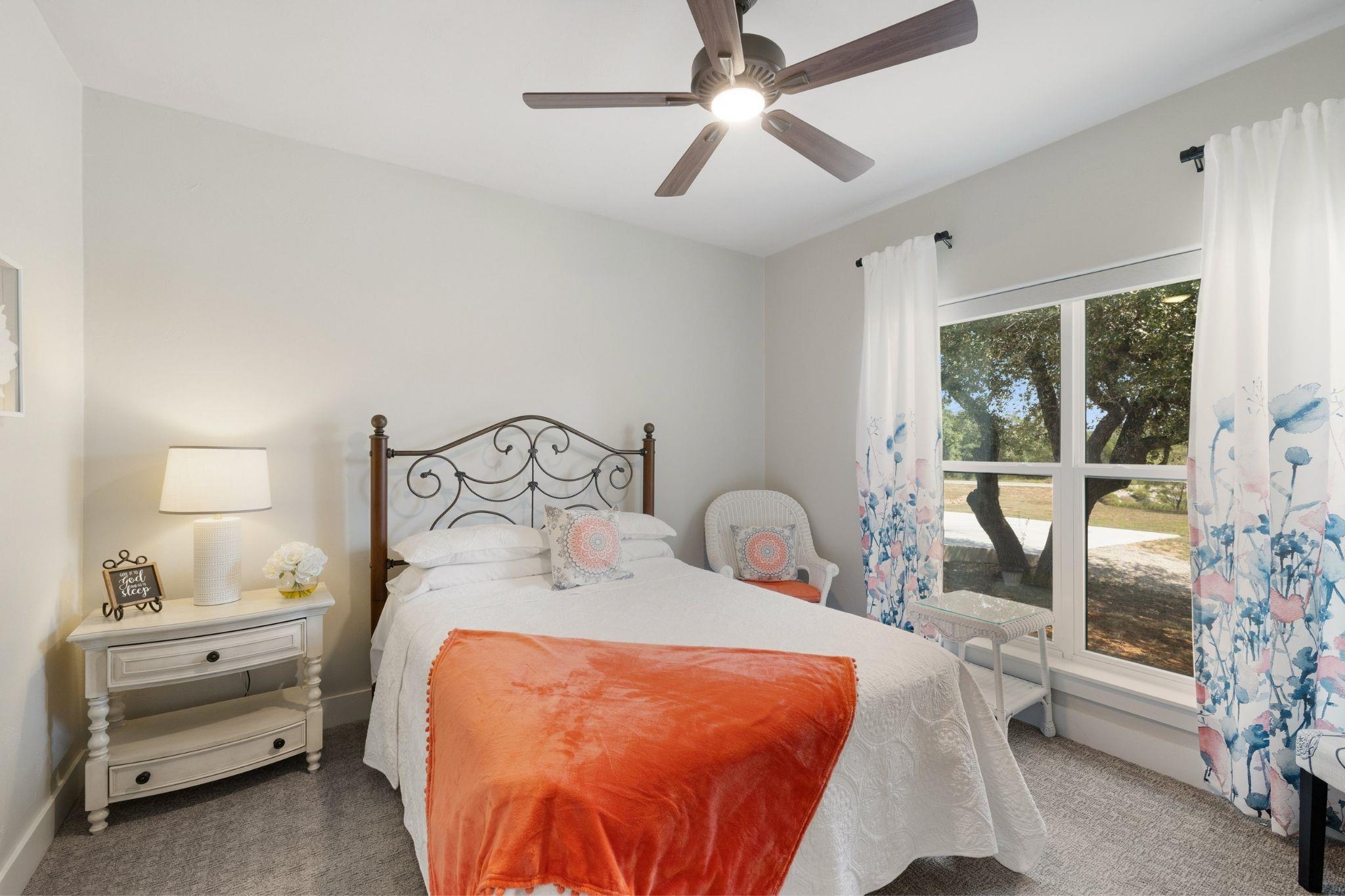 338 Morning Dew Dr, Round Mountain, TX 78663