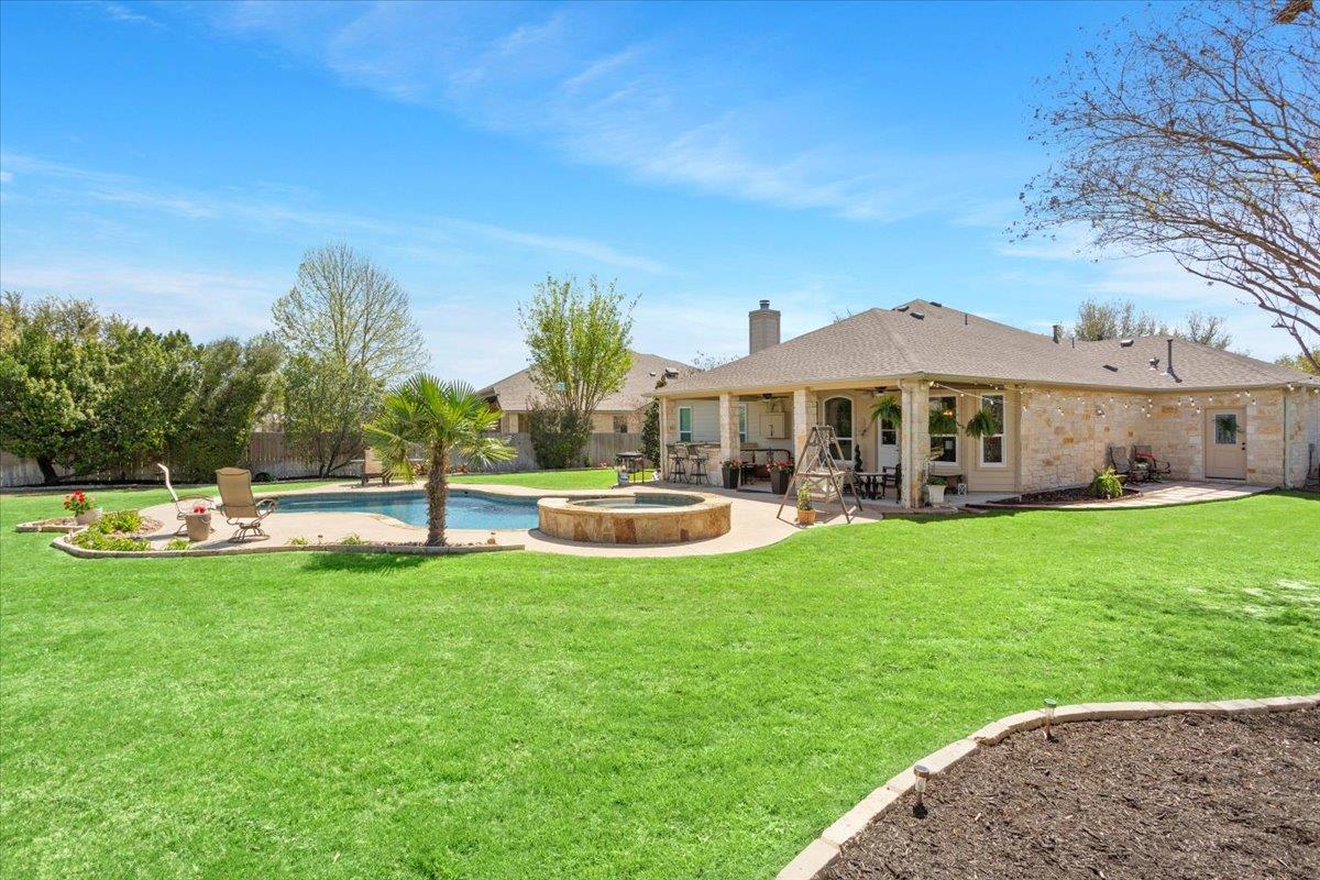 2218 Settlers Park Loop, Round Rock, TX 78665