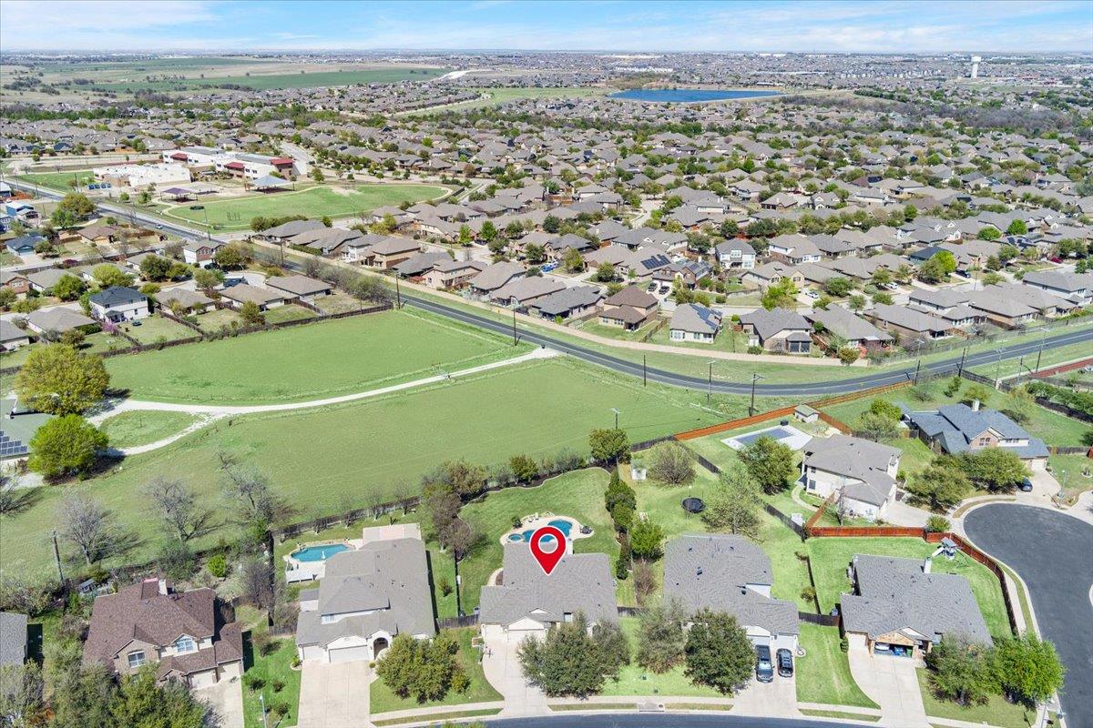 2218 Settlers Park Loop, Round Rock, TX 78665