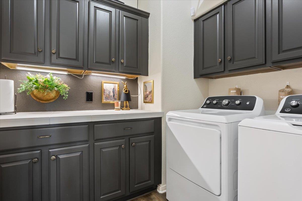 2218 Settlers Park Loop, Round Rock, TX 78665