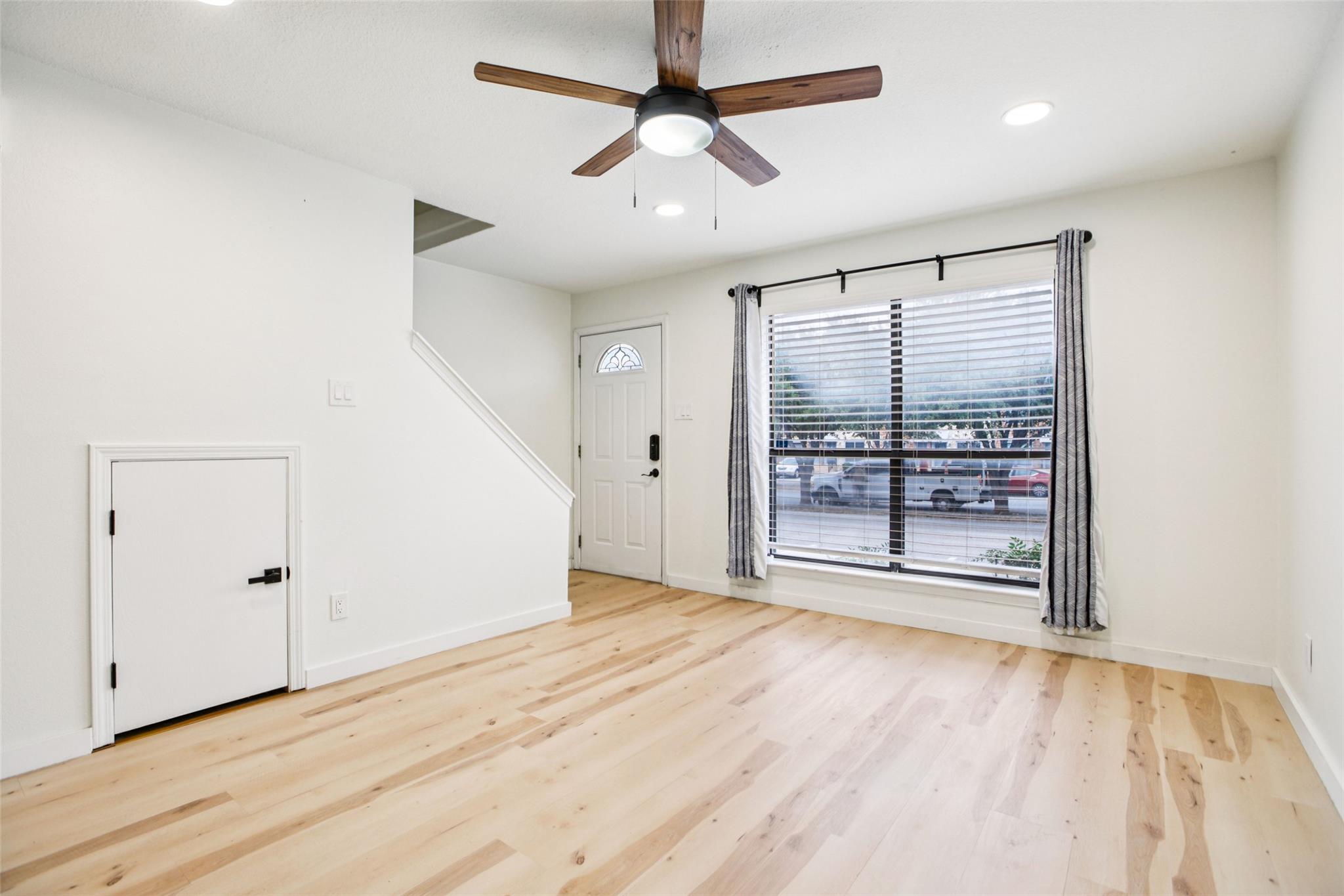 3004 WHISPER OAKS Ln # C, Georgetown, TX 78628