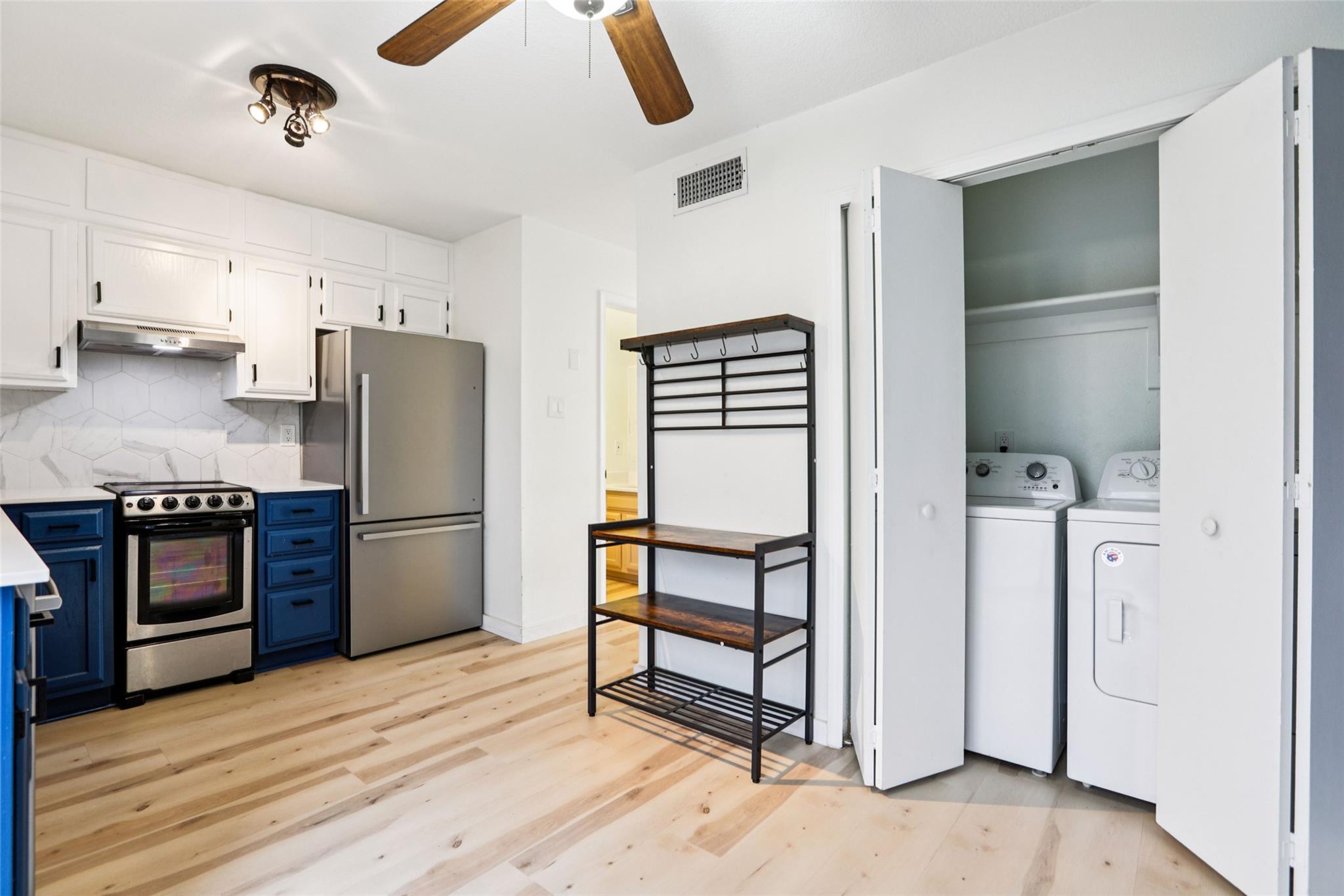 3004 WHISPER OAKS Ln # C, Georgetown, TX 78628