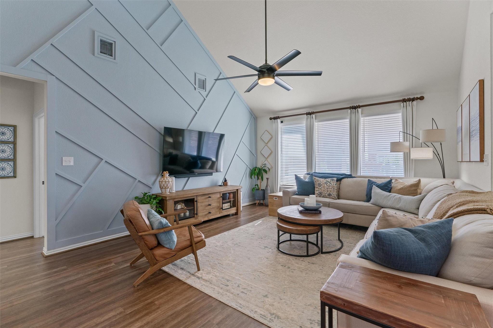 6401 Golden Bough Ln, Pflugerville, TX 78660