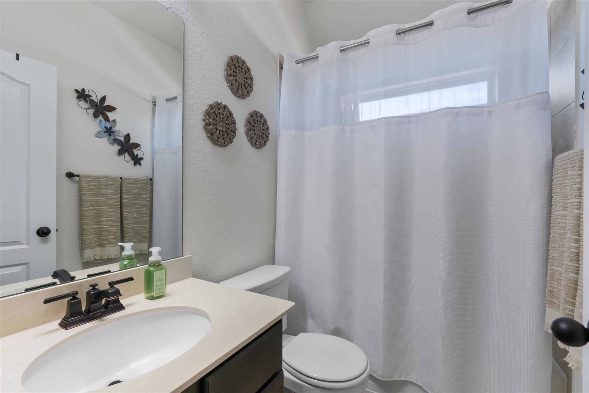 6401 Golden Bough Ln, Pflugerville, TX 78660