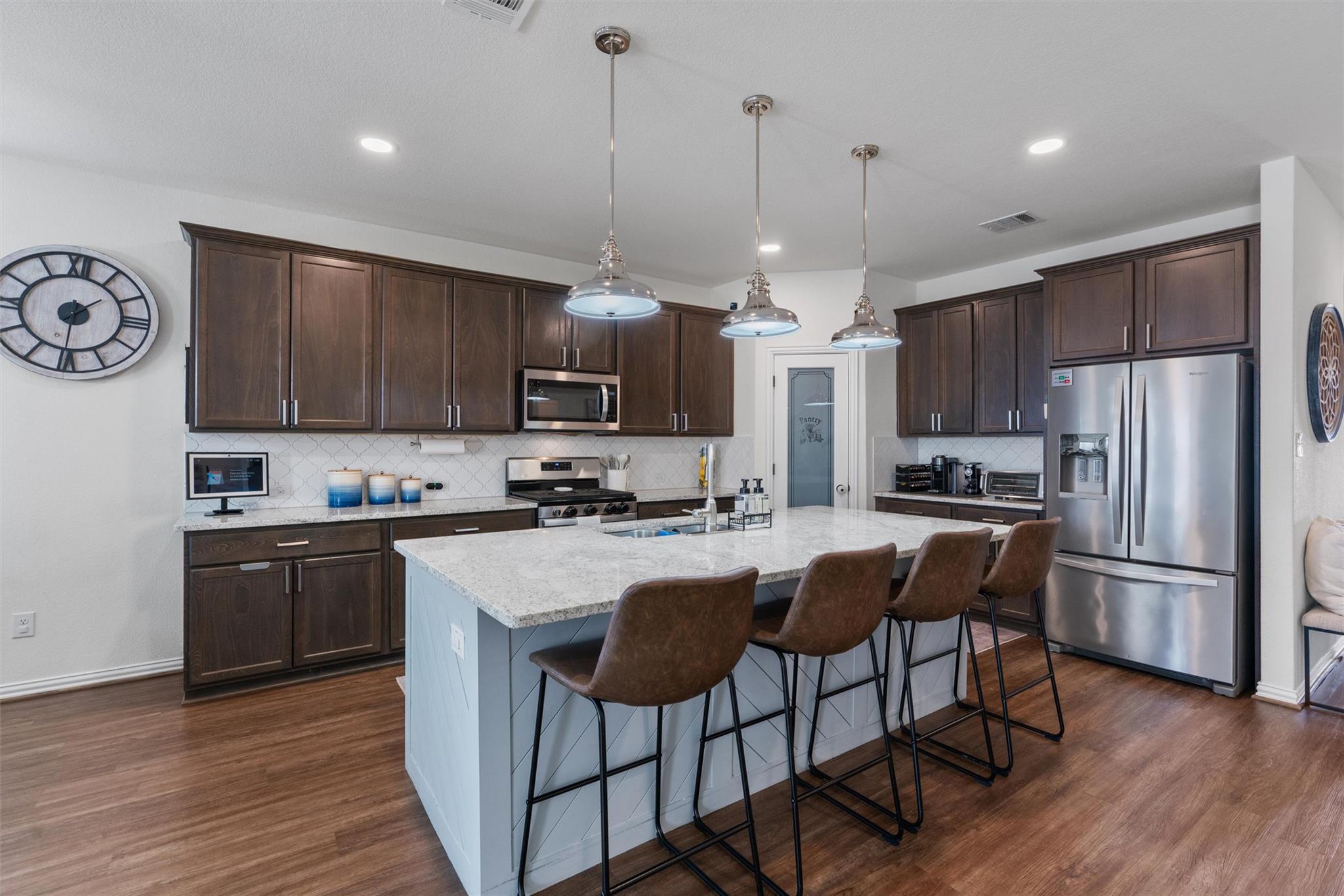 6401 Golden Bough Ln, Pflugerville, TX 78660