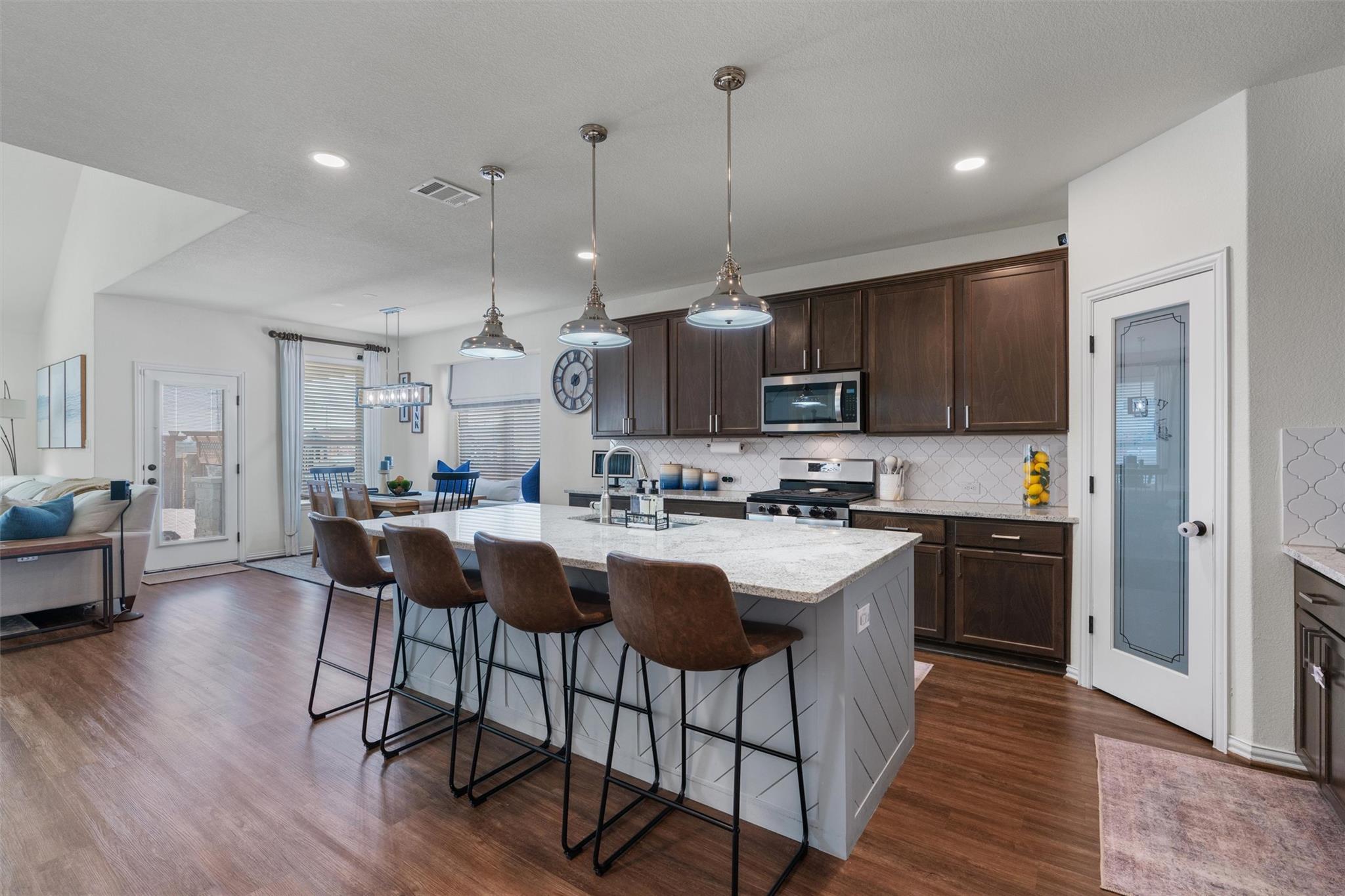 6401 Golden Bough Ln, Pflugerville, TX 78660