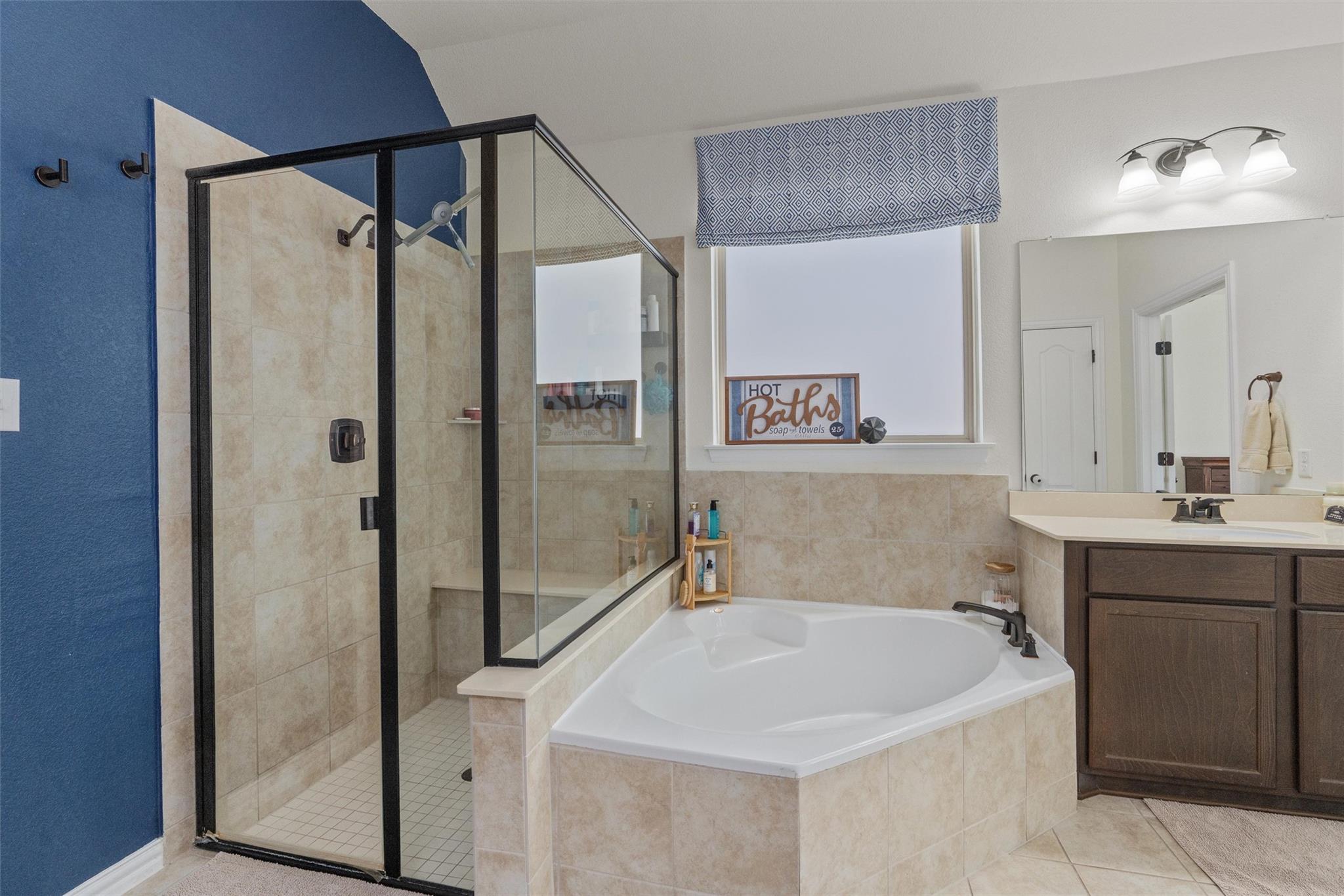 6401 Golden Bough Ln, Pflugerville, TX 78660