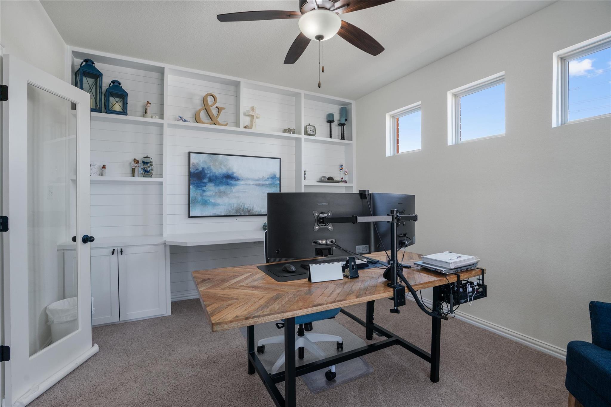 6401 Golden Bough Ln, Pflugerville, TX 78660