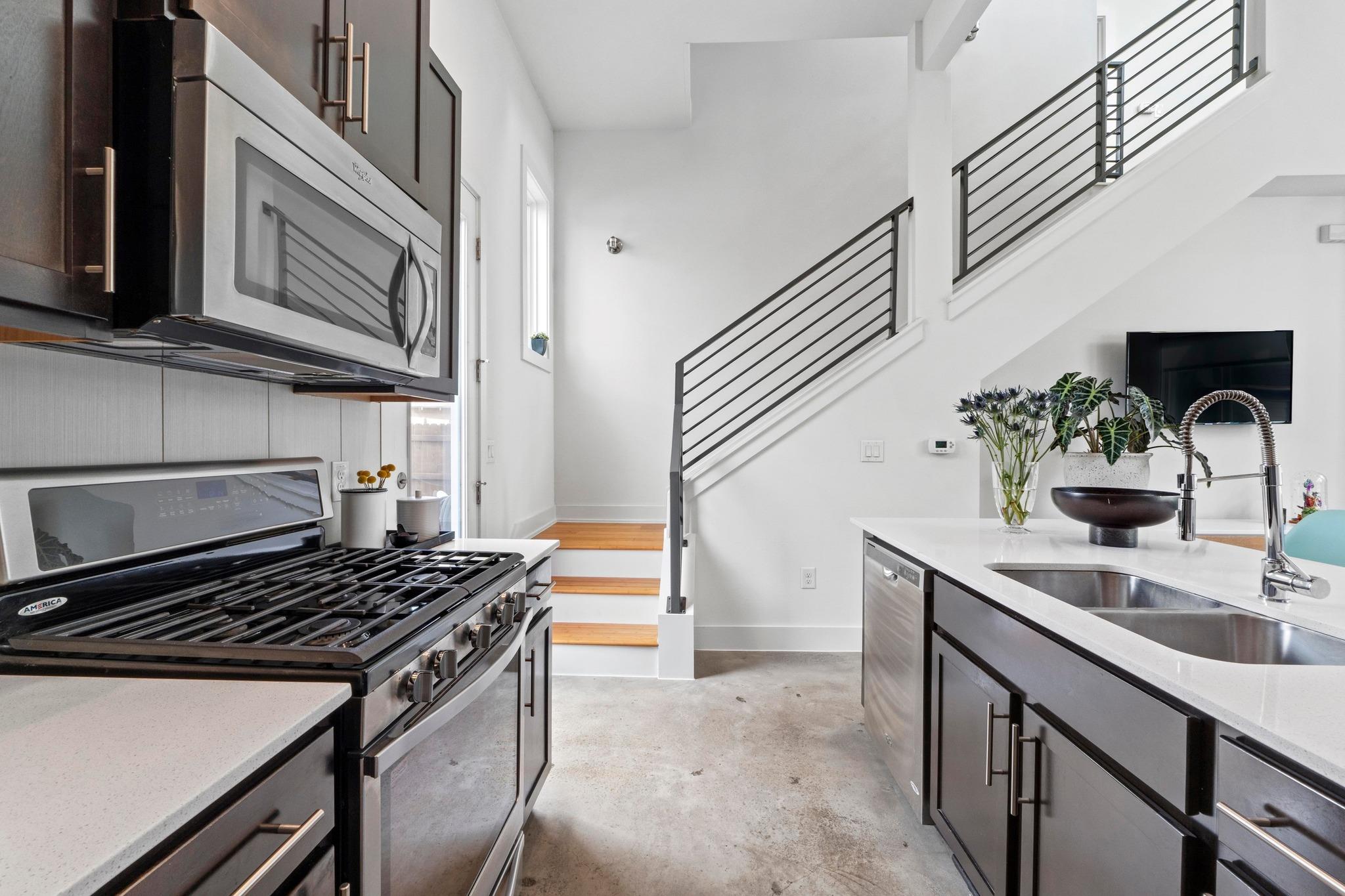 1304 Palo Duro Rd # B, Austin, TX 78757