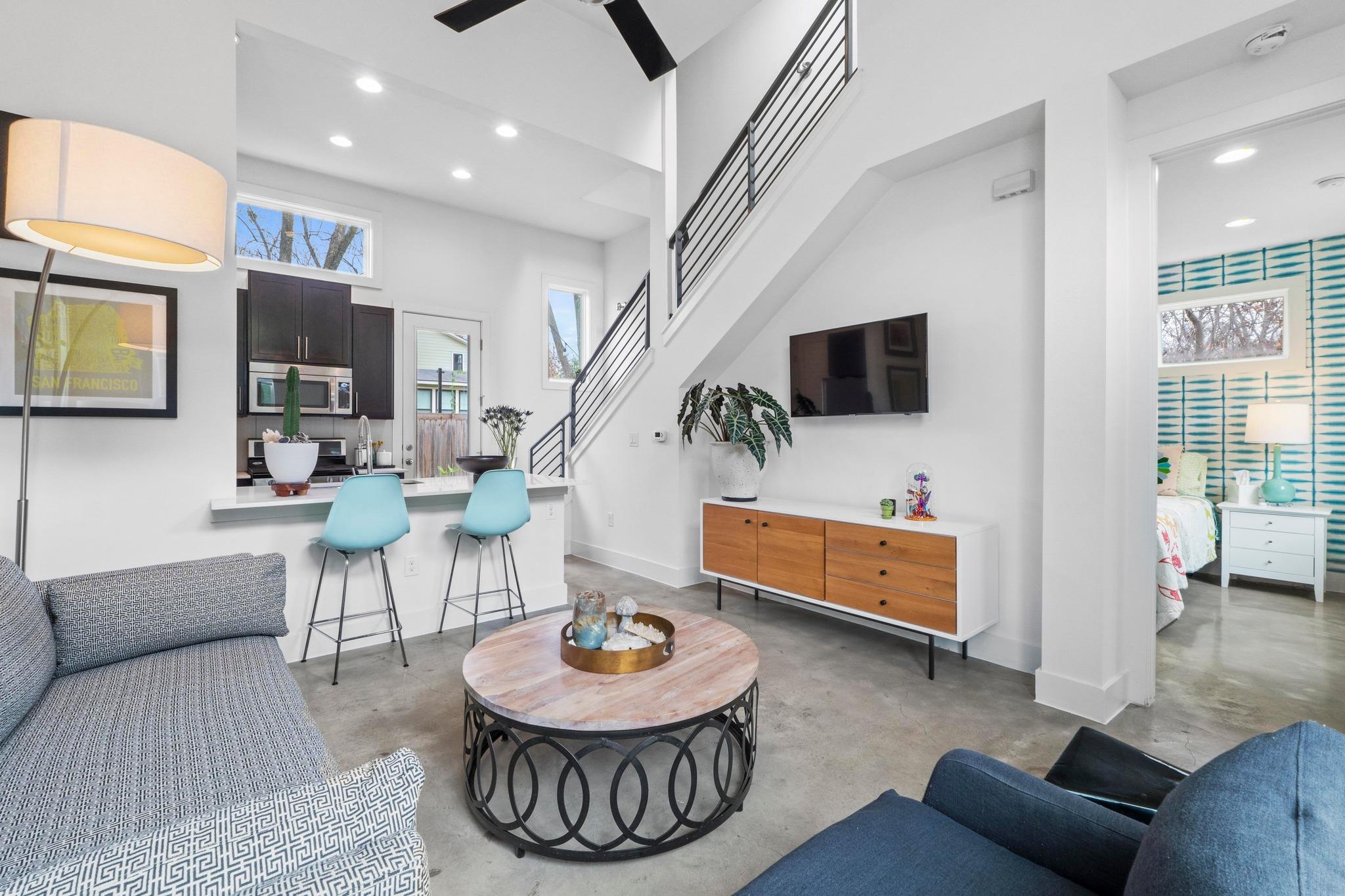 1304 Palo Duro Rd # B, Austin, TX 78757