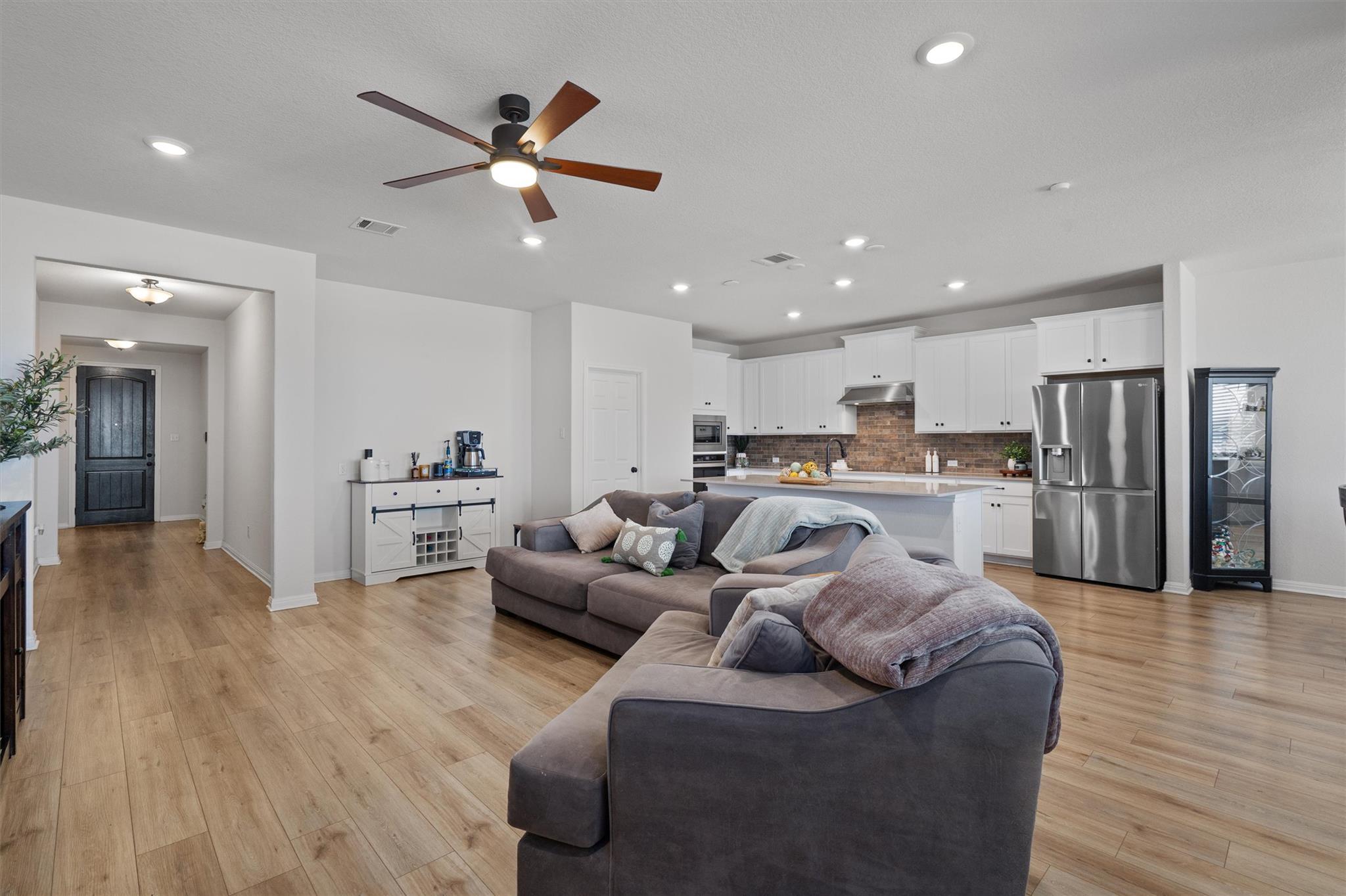 3008 Ottaviano Way, Hutto, TX 78634