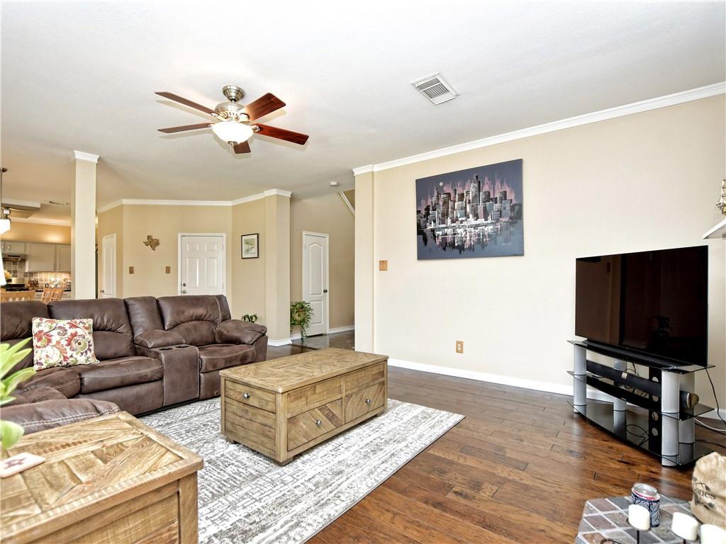 4516 Moose Dr, Austin, TX 78749