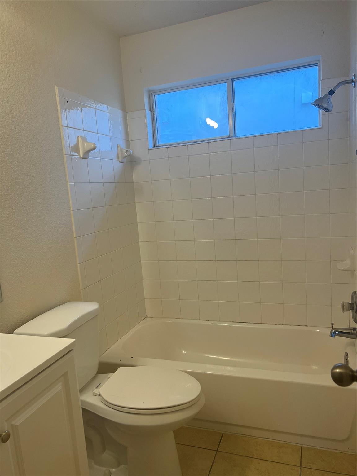 1901 Golden Sunrise Ln NW, Pflugerville, TX 78660