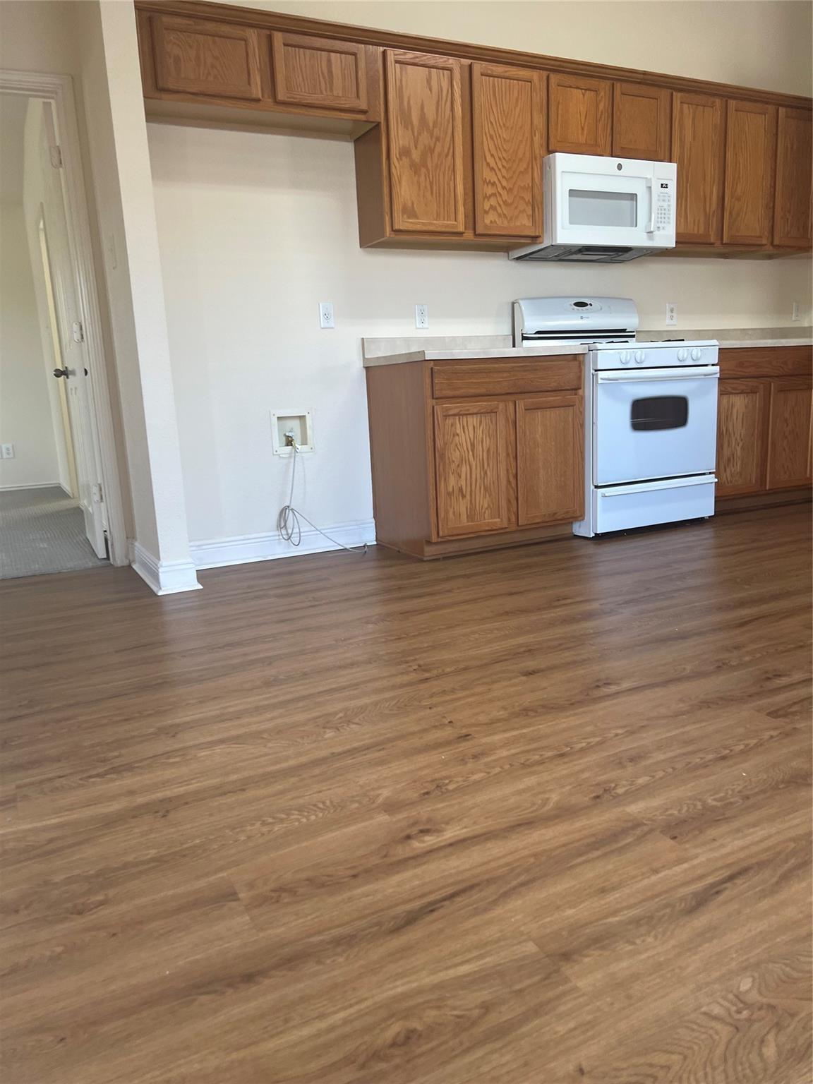 1901 Golden Sunrise Ln NW, Pflugerville, TX 78660