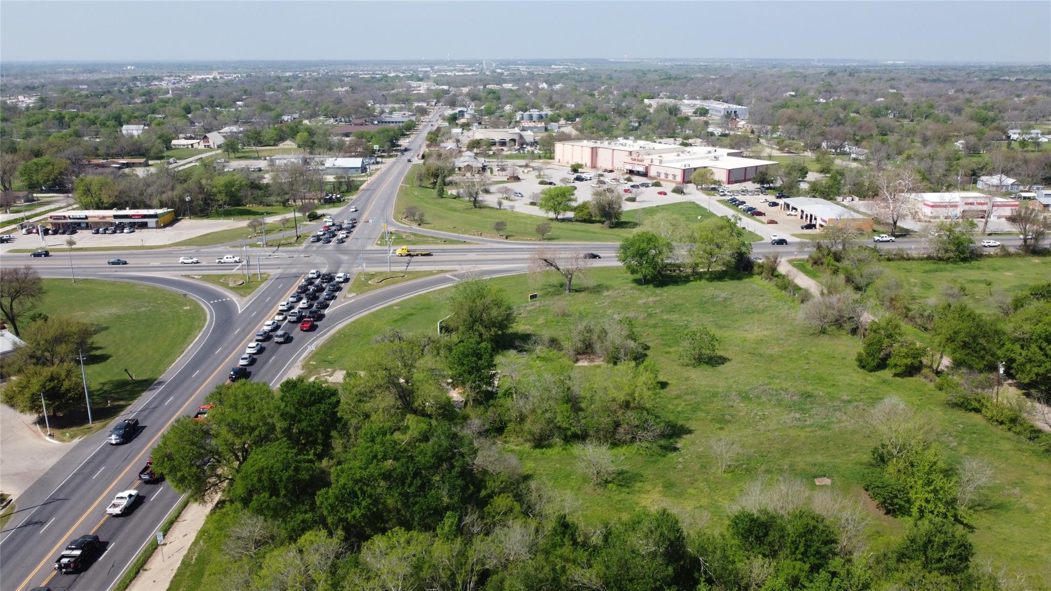 1804 Chestnut St, Bastrop, TX 78602