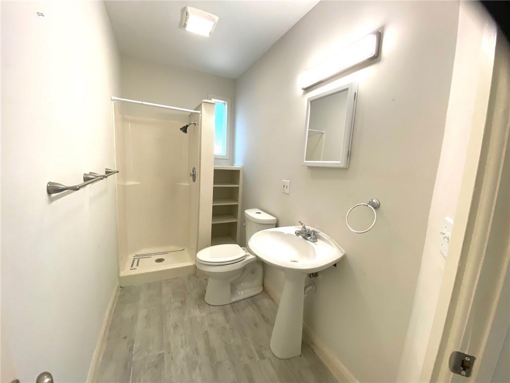 1300 E Cesar Chavez St # 4, Austin, TX 78702