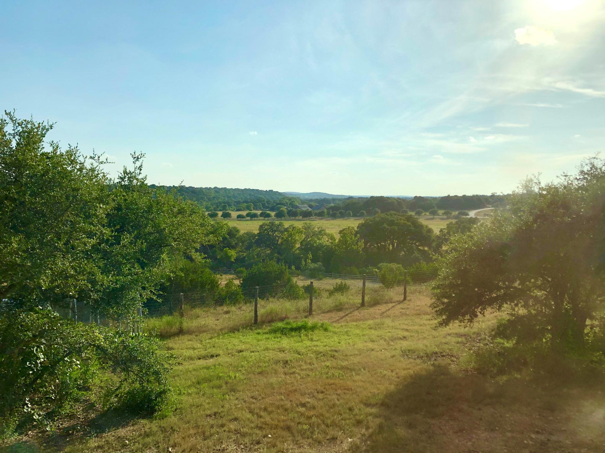 100 Dario Dr, Dripping Springs, TX 78620