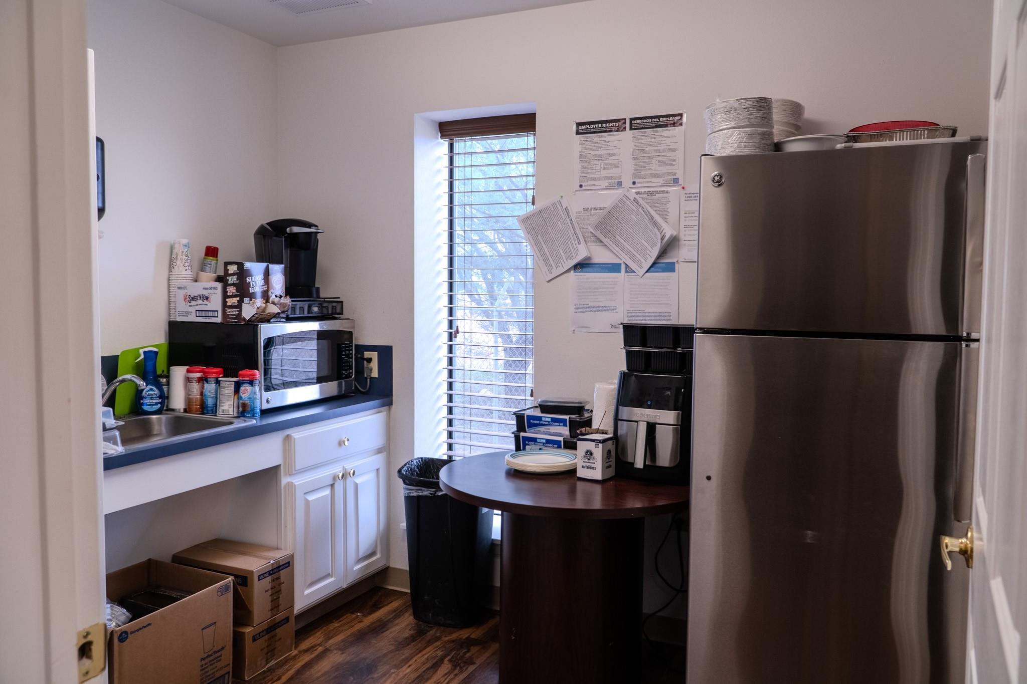 945 Huser Blvd, Schulenburg, TX 78956