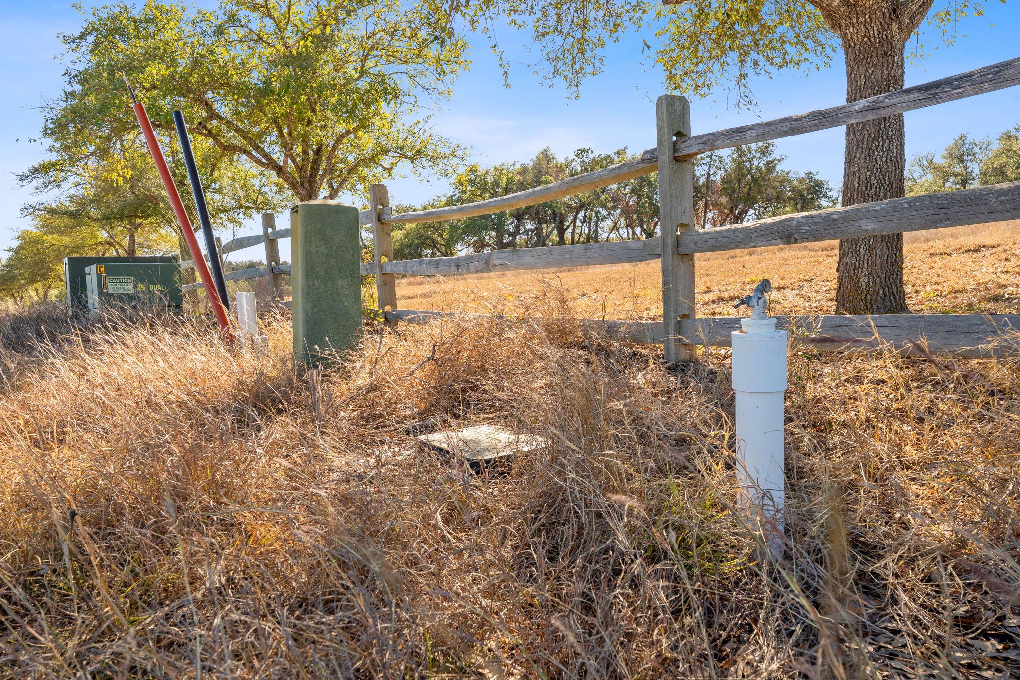 100 Dario Dr, Dripping Springs, TX 78620