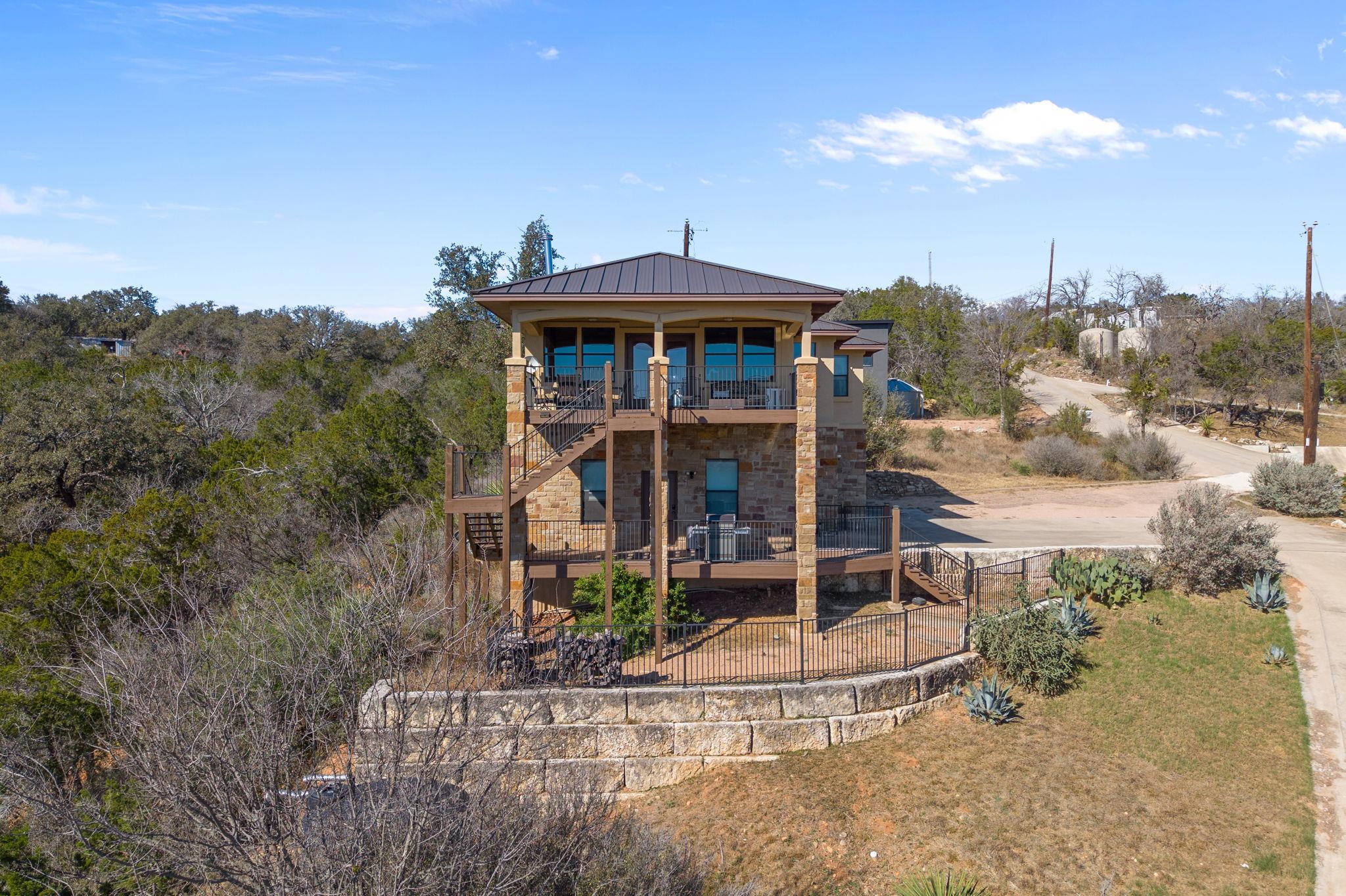 1690 Hickory Creek Rd, Marble Falls, TX 78654