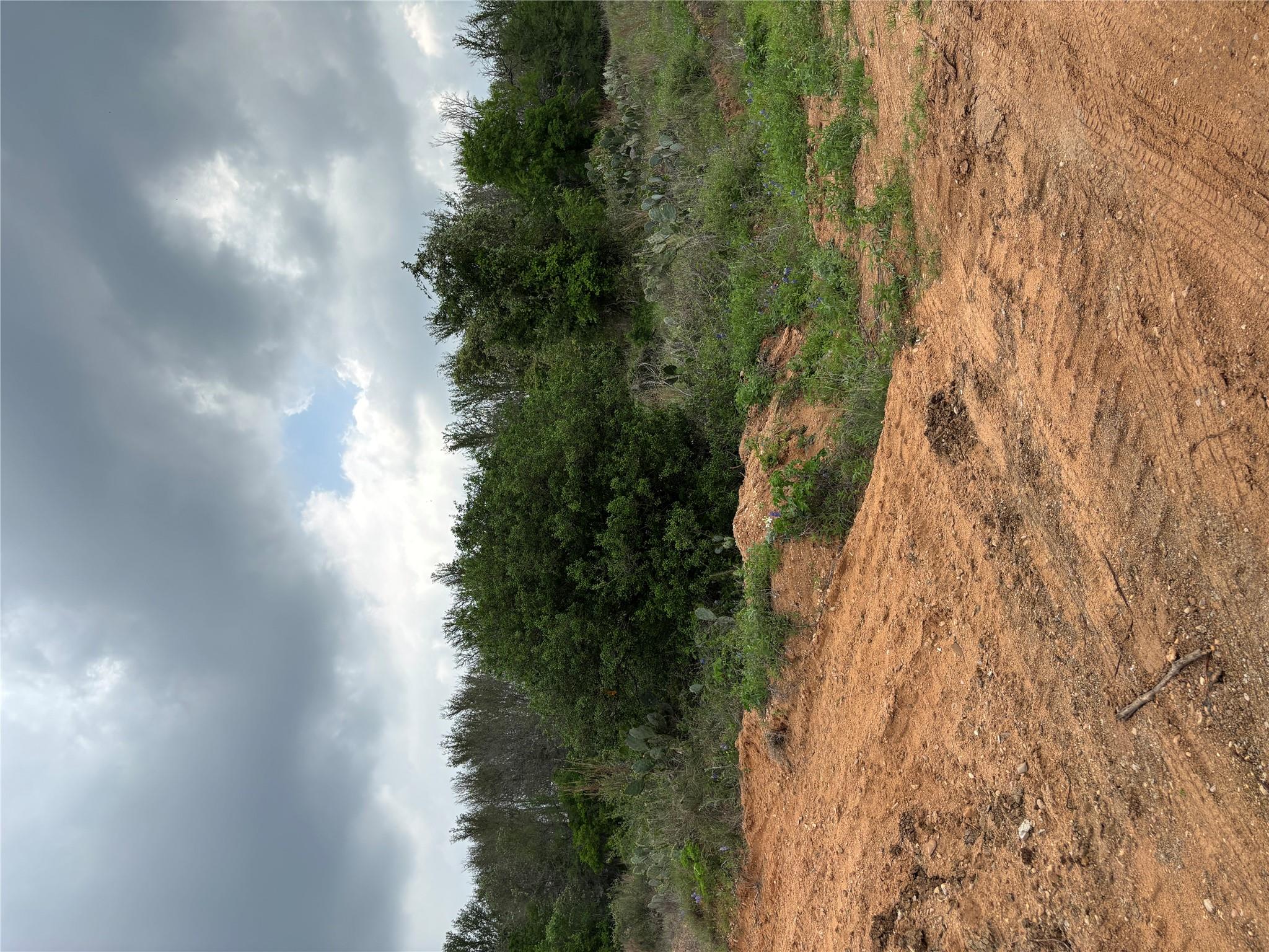 316 Kahana Ln, Bastrop, TX 78602