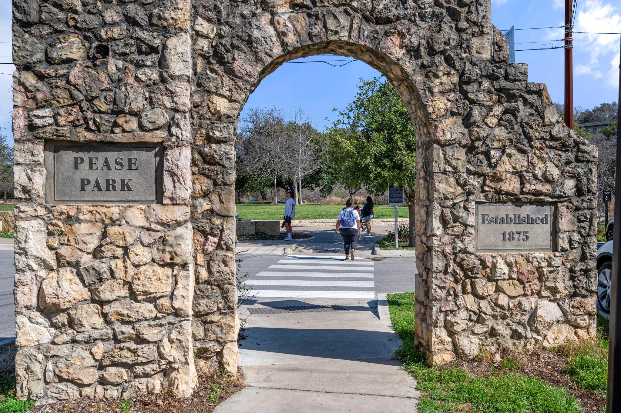 2210 Pearl St # 301, Austin, TX 78705