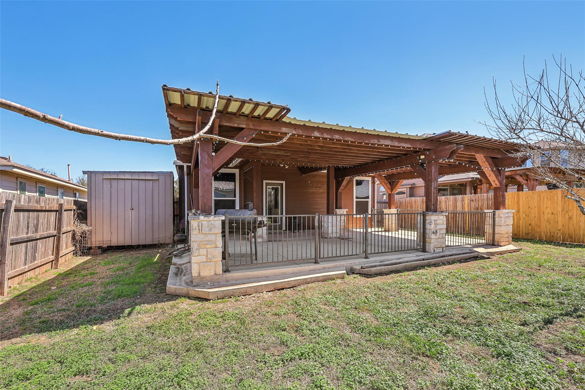 221 Brazoria Trl, San Marcos, TX 78666