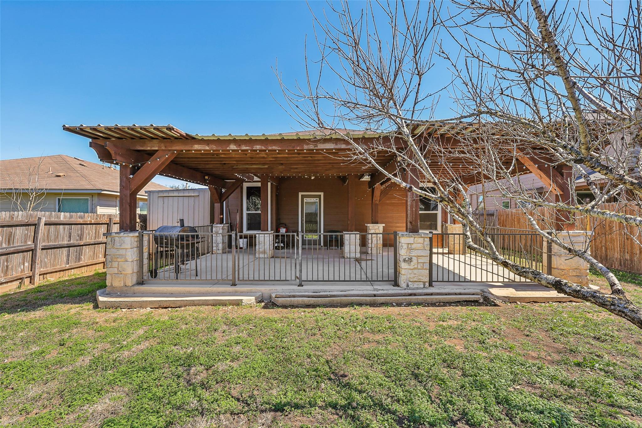 221 Brazoria Trl, San Marcos, TX 78666