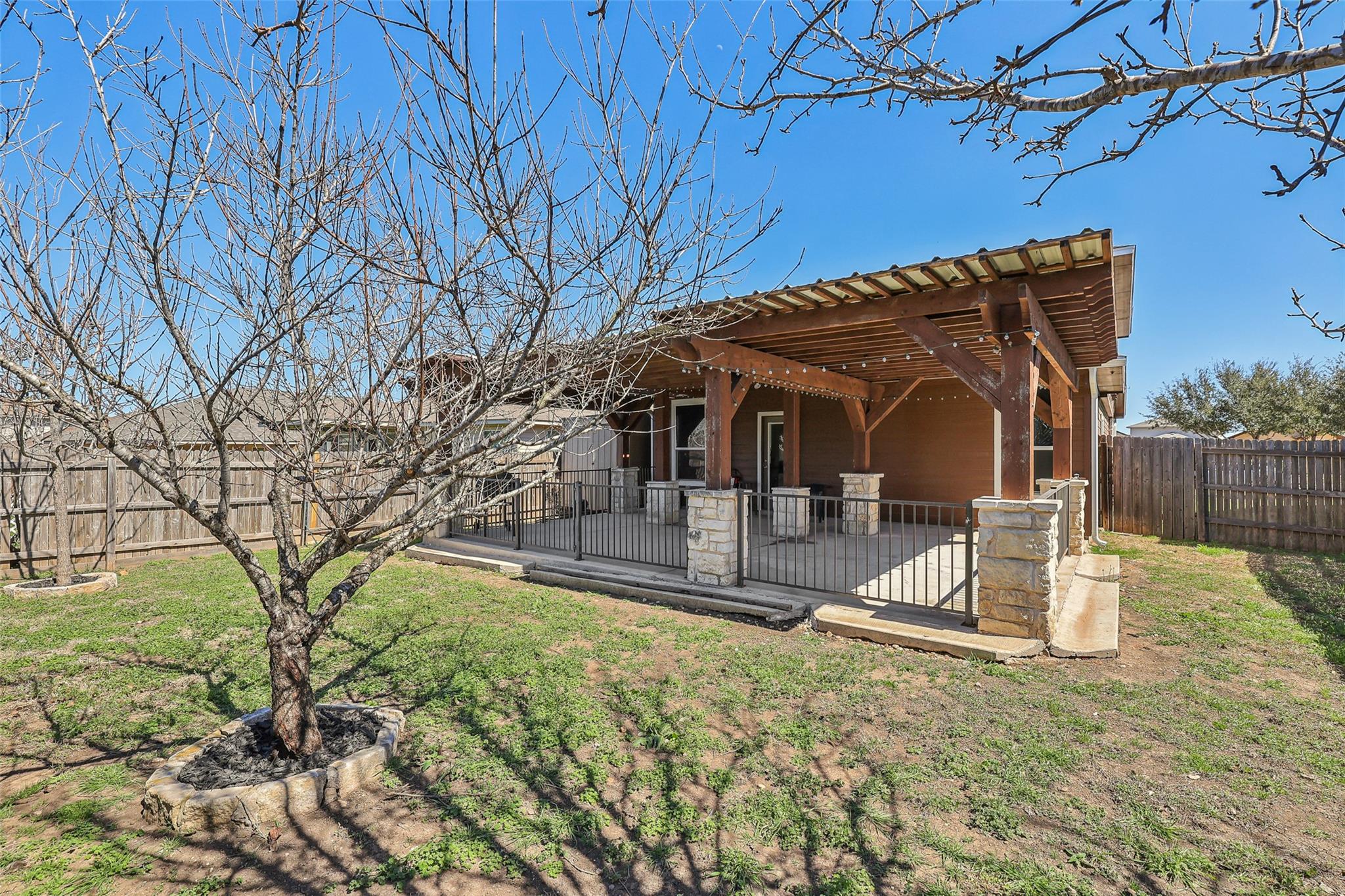 221 Brazoria Trl, San Marcos, TX 78666