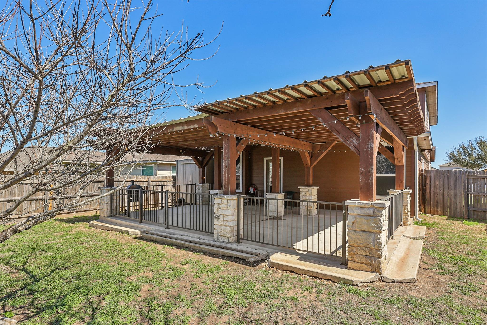 221 Brazoria Trl, San Marcos, TX 78666