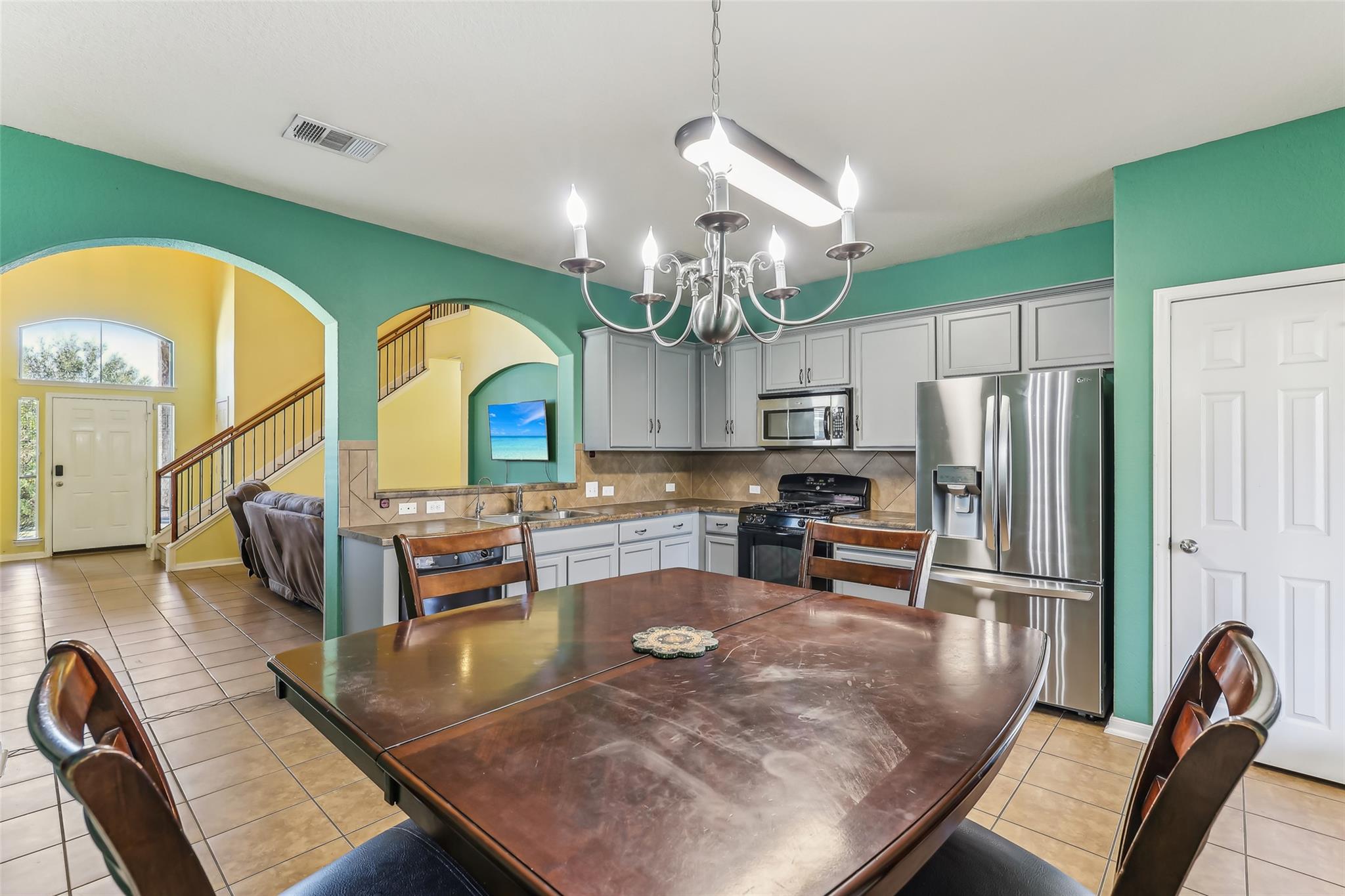 221 Brazoria Trl, San Marcos, TX 78666