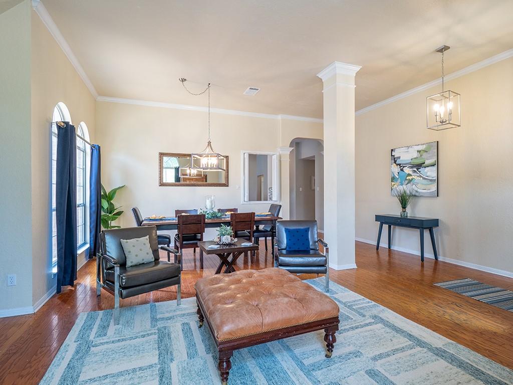 8007 ISAAC PRYOR Dr, Austin, TX 78749