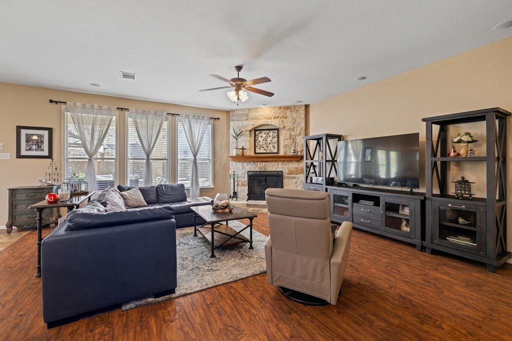 2009 River Rock Trl, Harker Heights, TX 76548