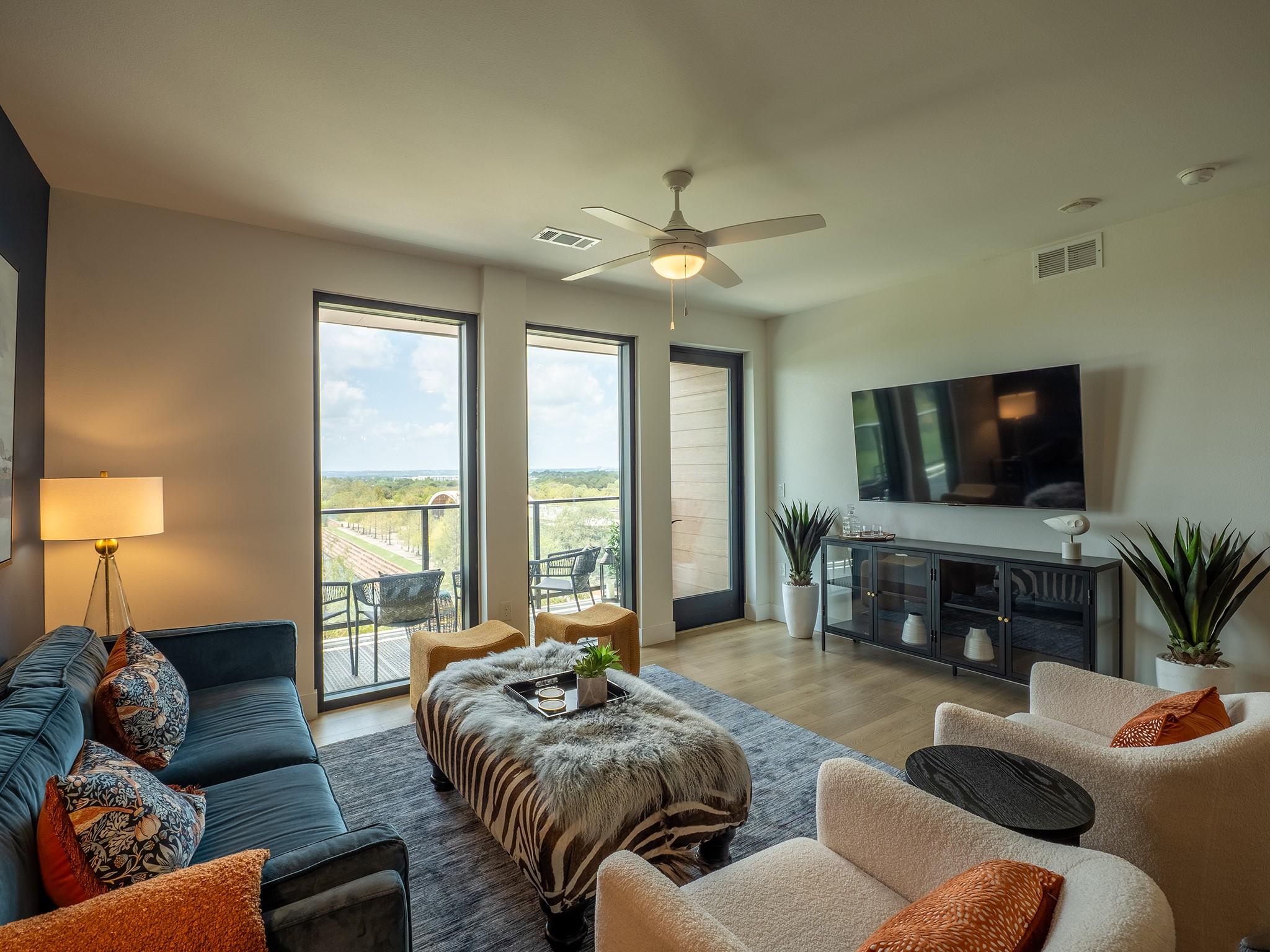 1701 Simond Ave # 531, Austin, TX 78723