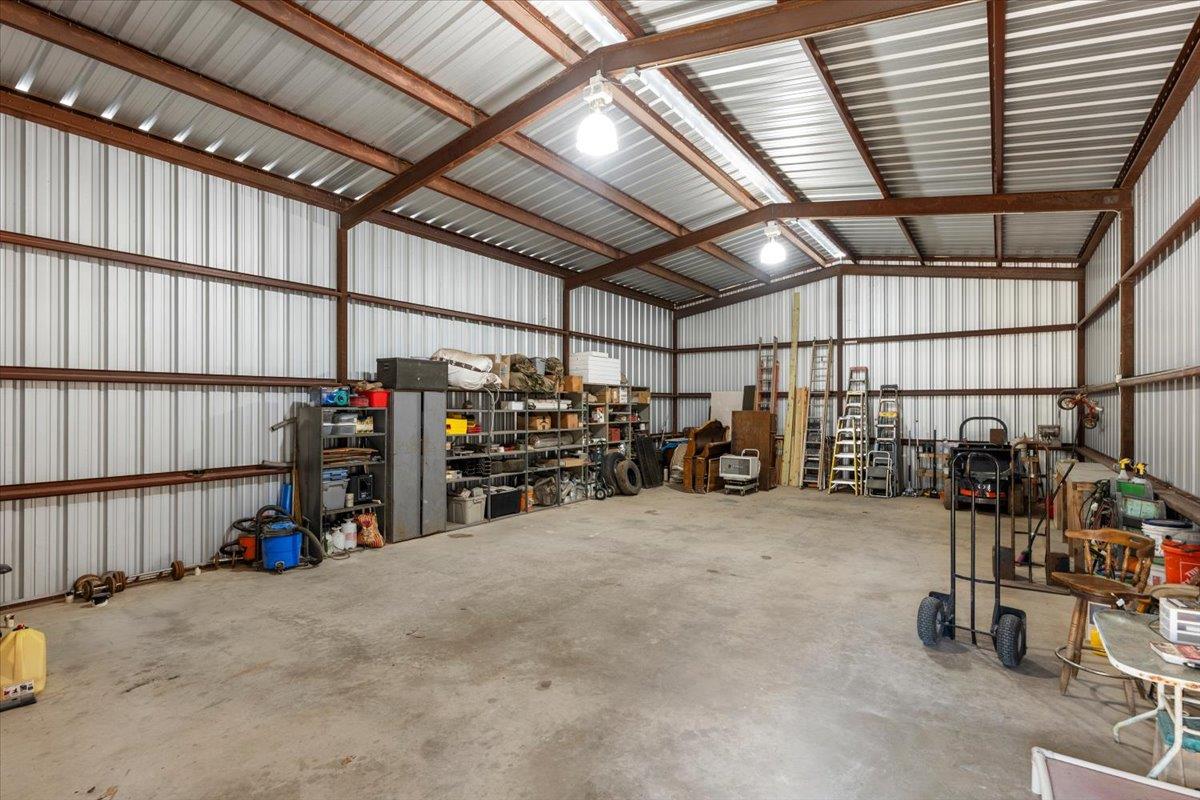 144 Old Potato Road Rd, Paige, TX 78659