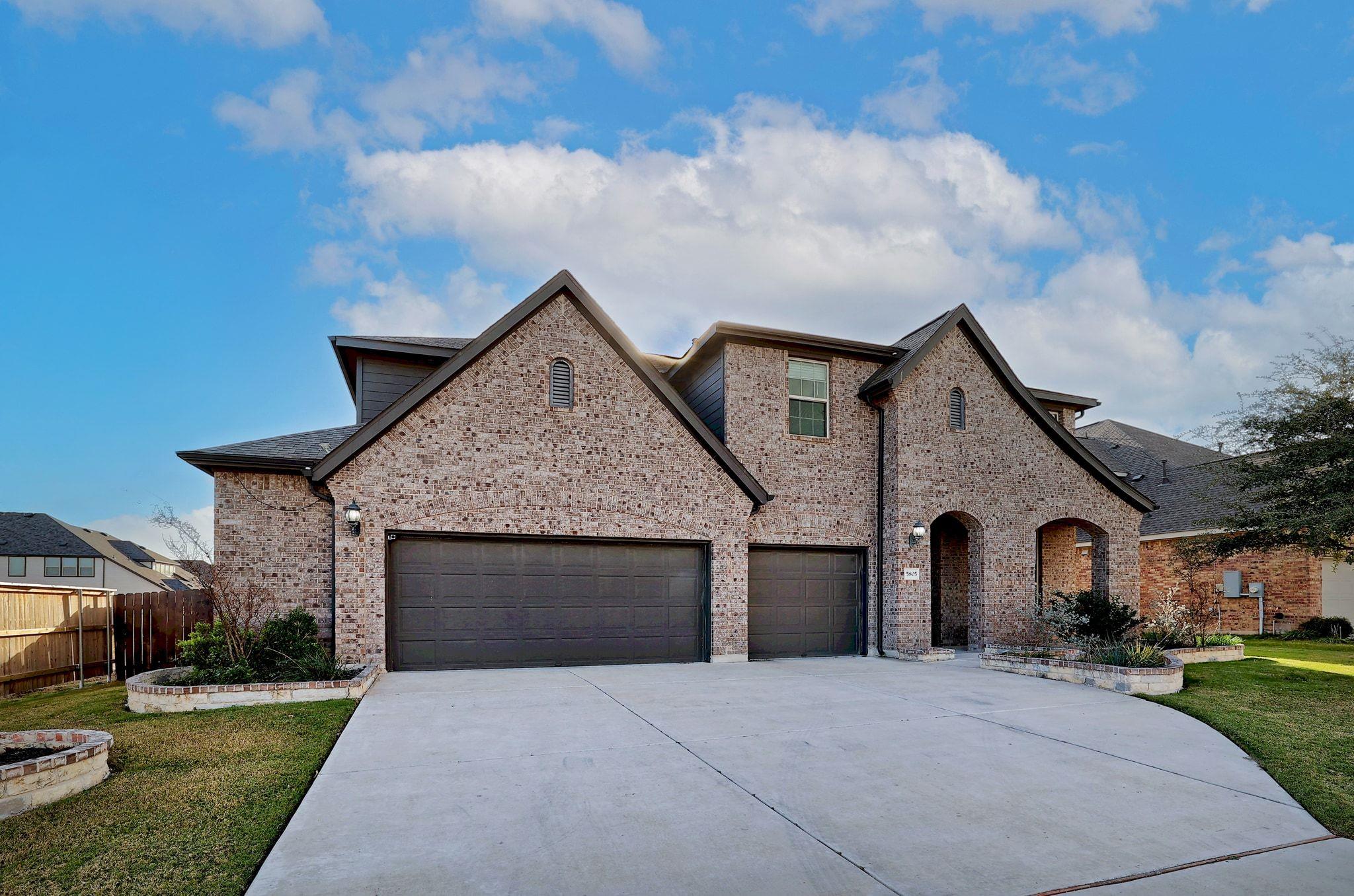 5805 Monrovia Ln, Pflugerville, TX 78660