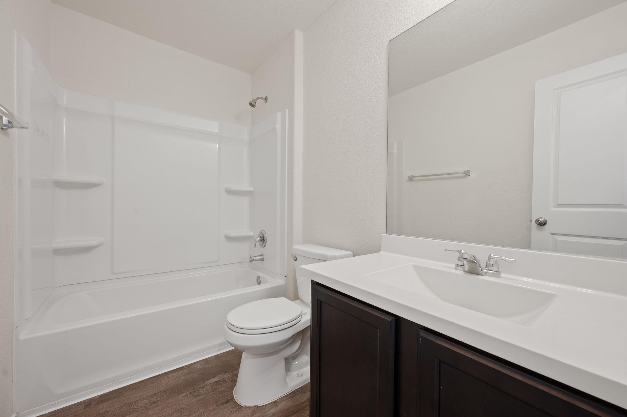 817 Circle Way, Jarrell, TX 76537