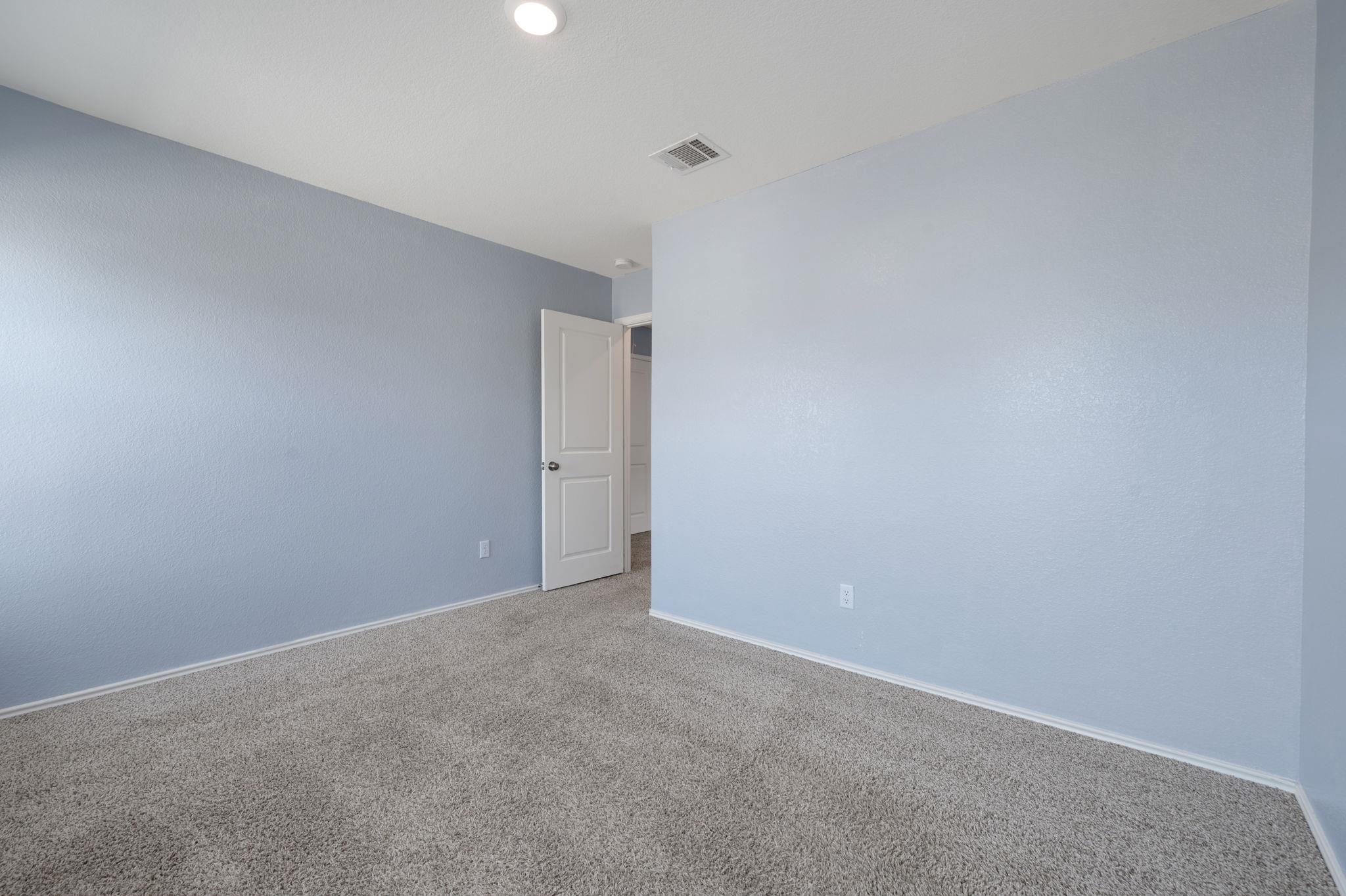 817 Circle Way, Jarrell, TX 76537