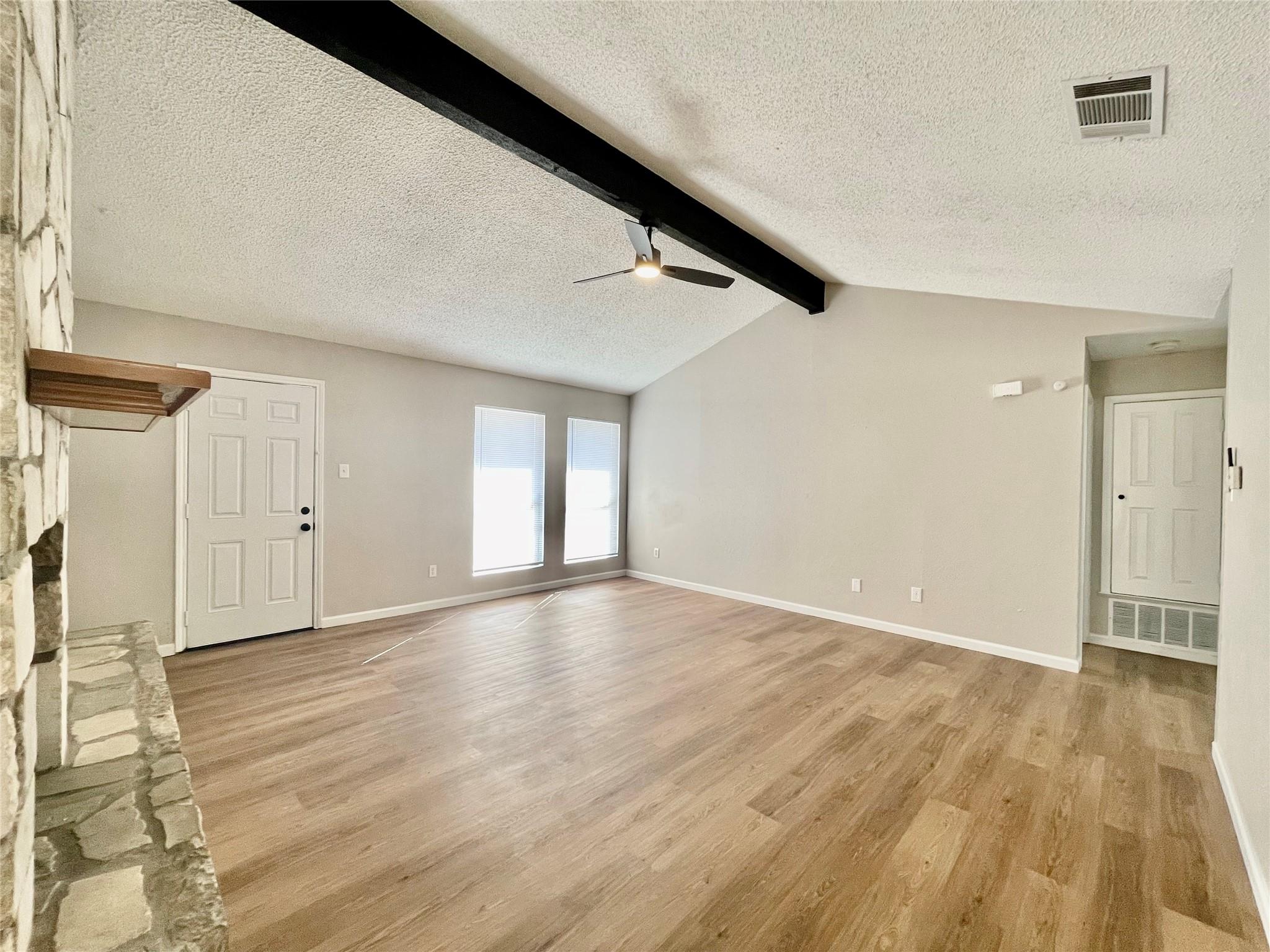 2001 Lisa Ln, San Marcos, TX 78666