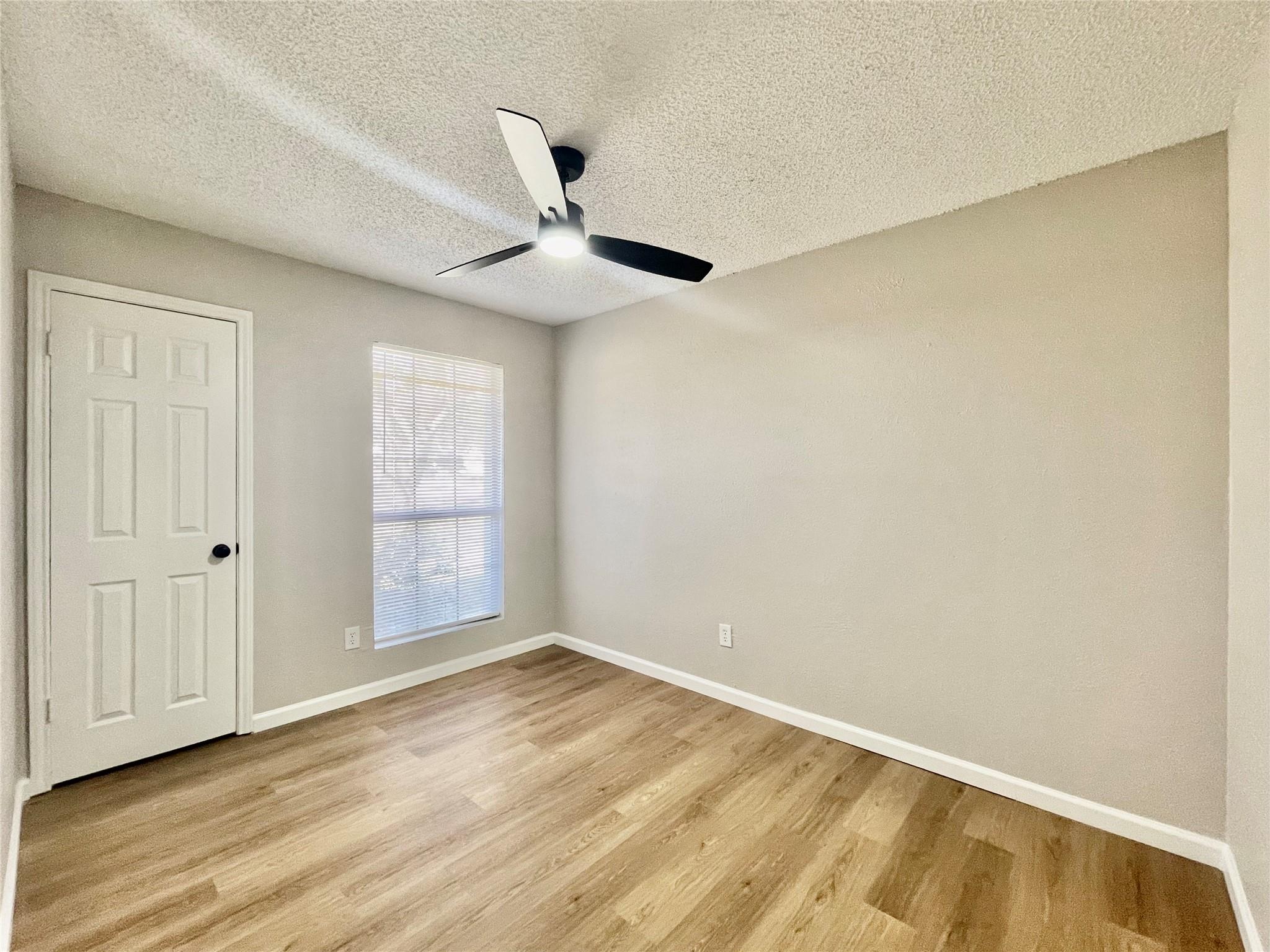 2001 Lisa Ln, San Marcos, TX 78666