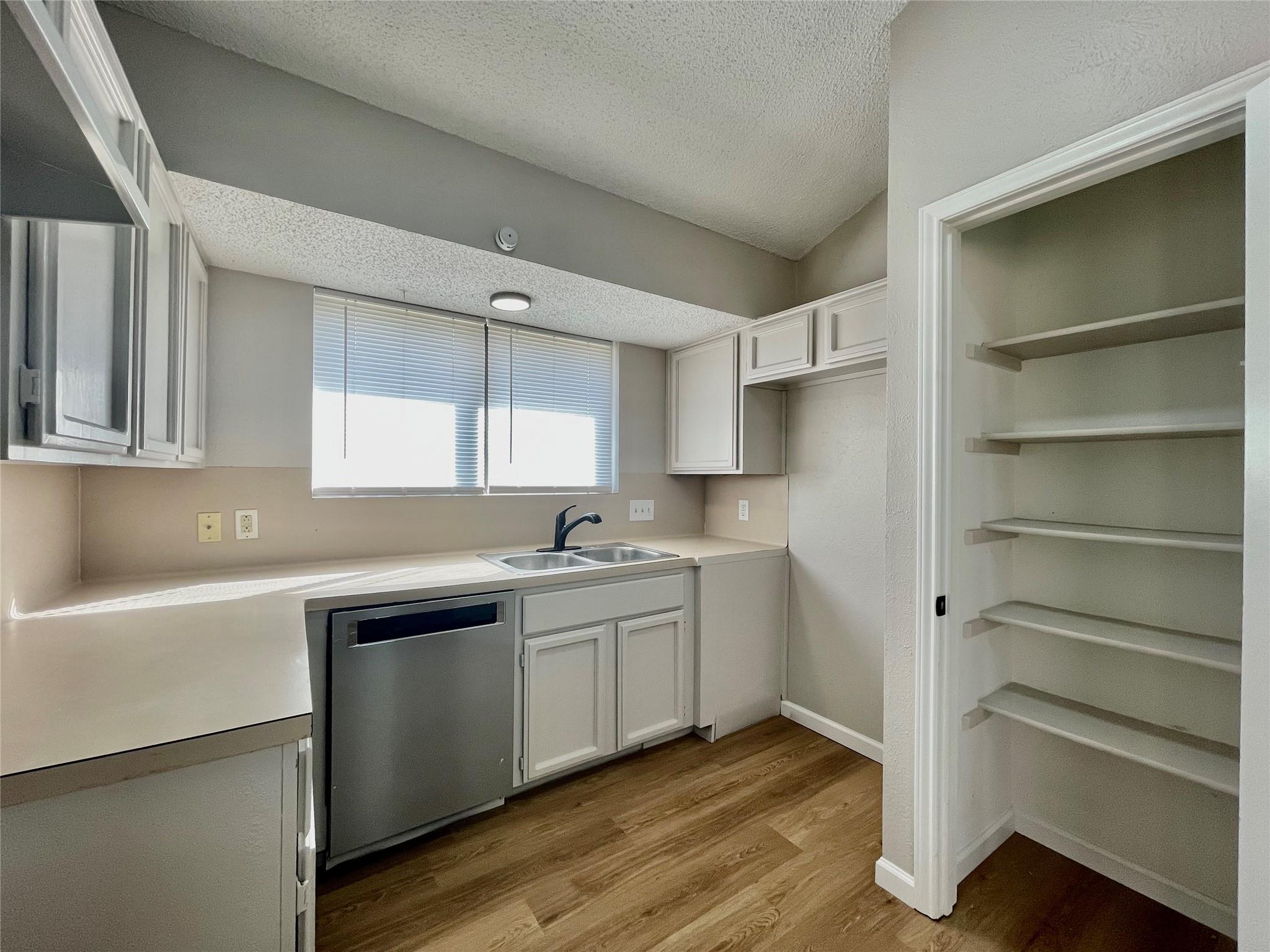 2001 Lisa Ln, San Marcos, TX 78666