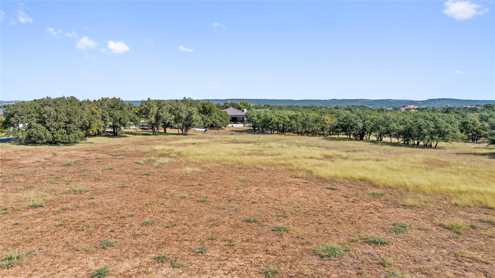 26204 Madison Dr, Spicewood, TX 78669