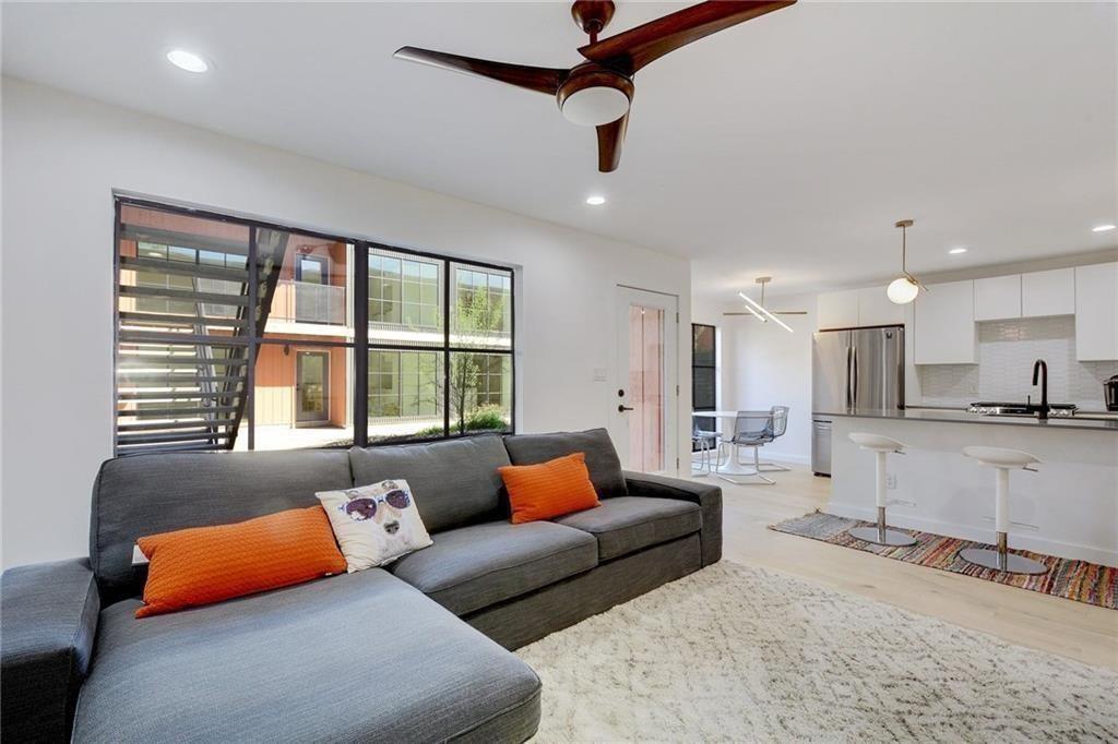 400 E 30th St # 204, Austin, TX 78705