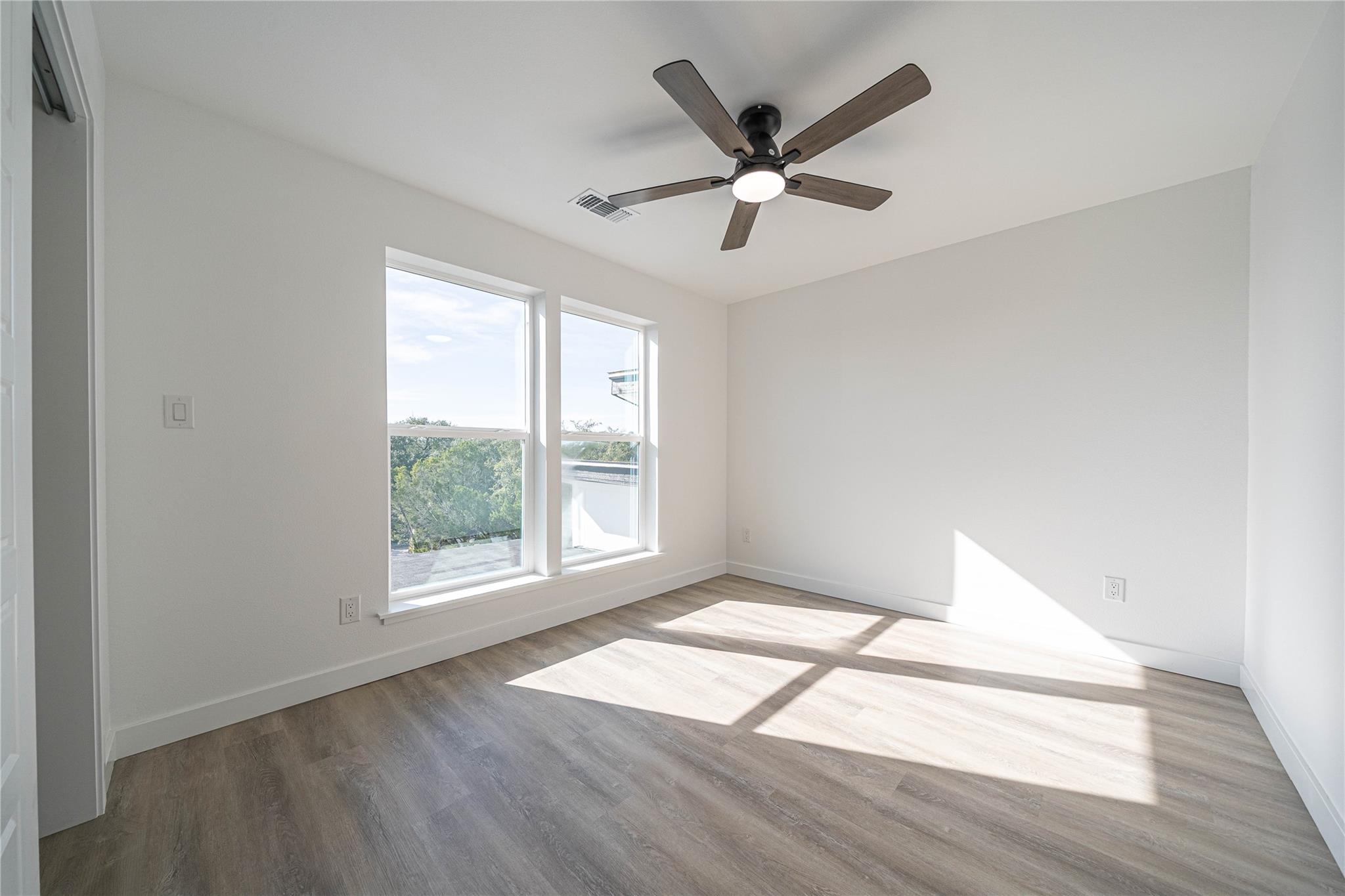 4 Huisache Ln, Wimberley, TX 78676