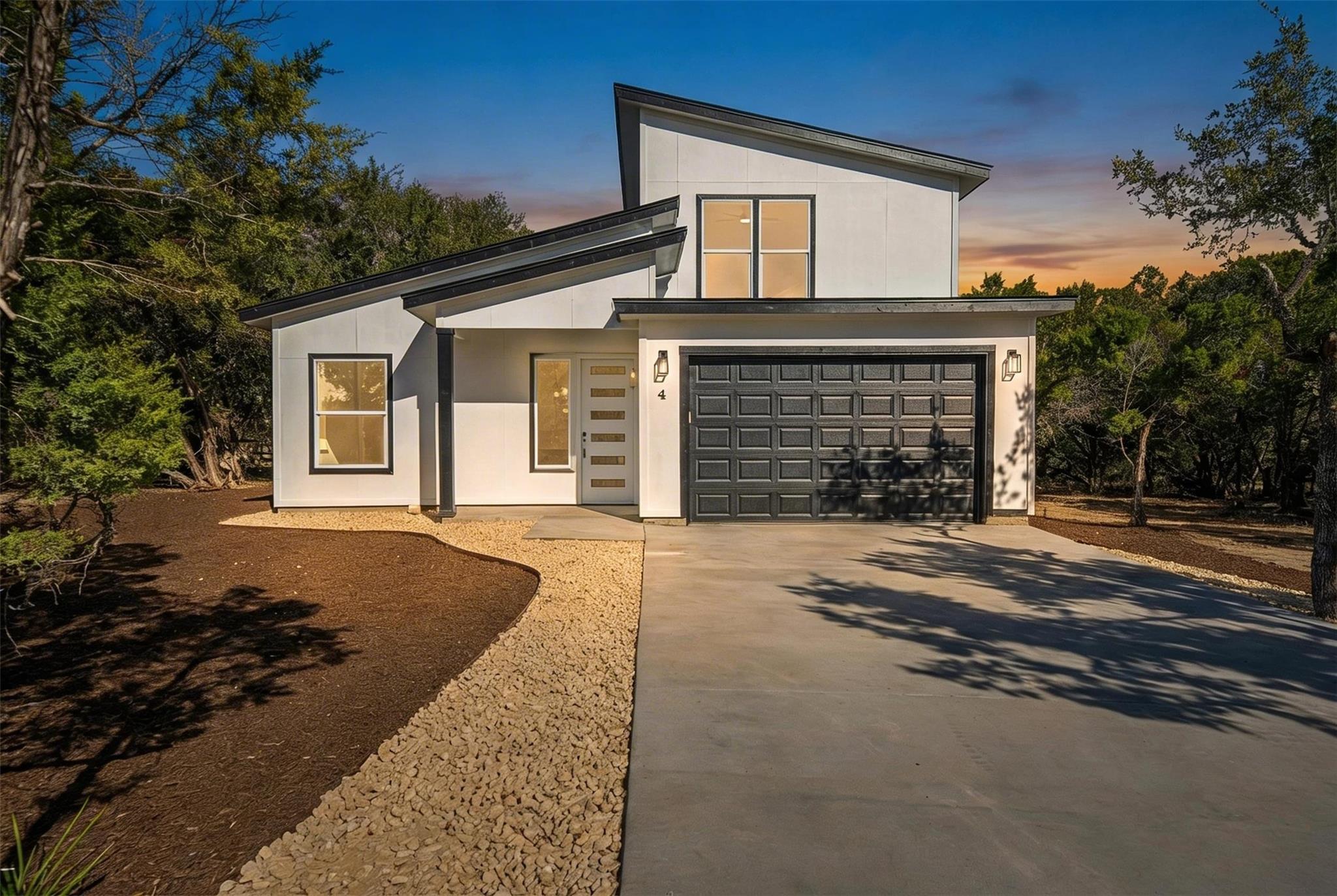 4 Huisache Ln, Wimberley, TX 78676