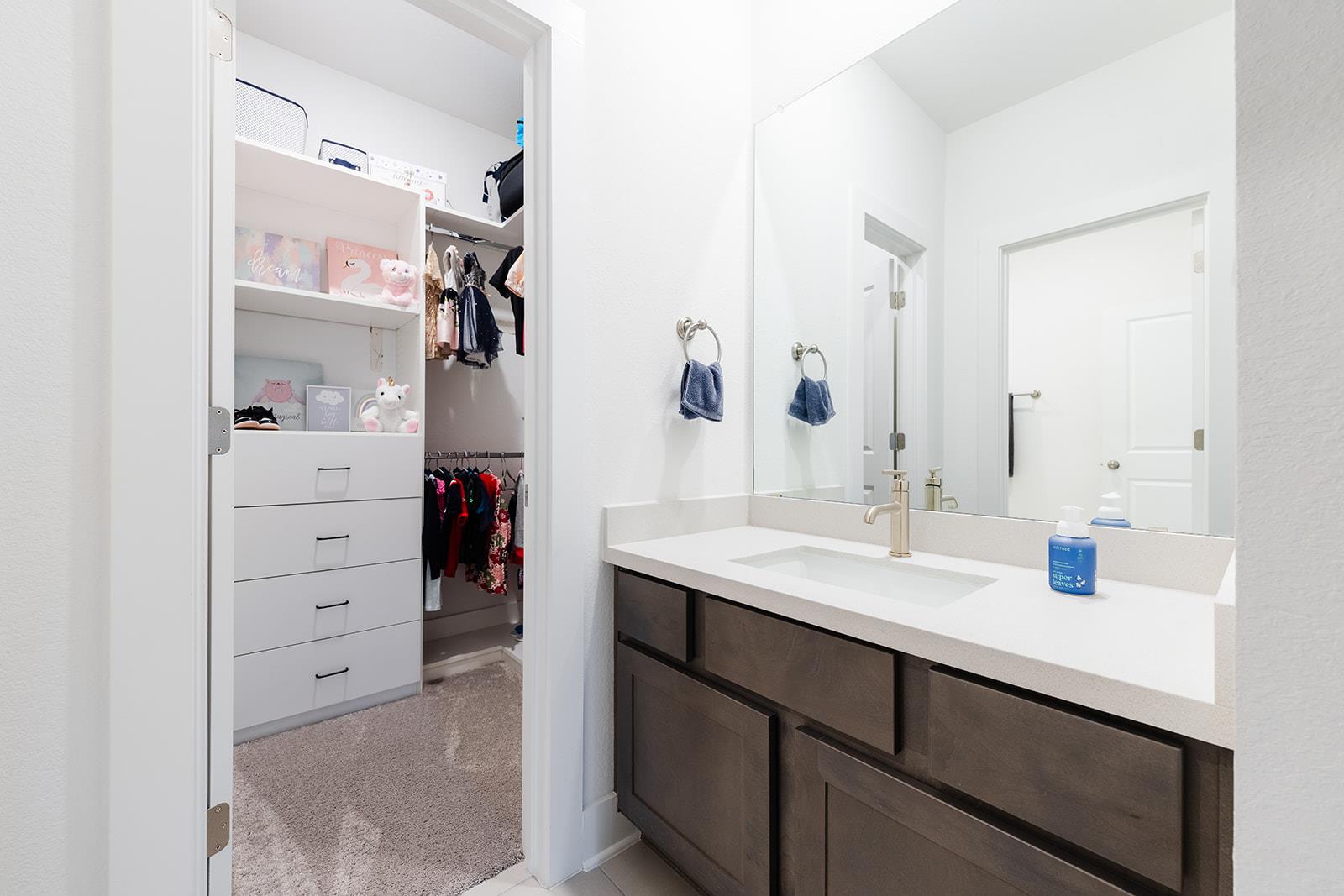 2905 Canto Trce, Leander, TX 78641