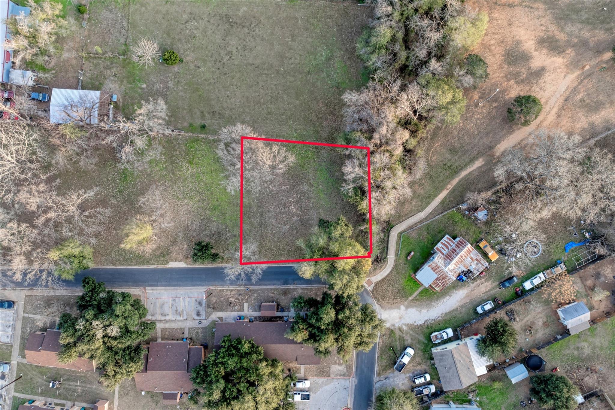 Lot 4 E Alamo St, Elgin, TX 78621